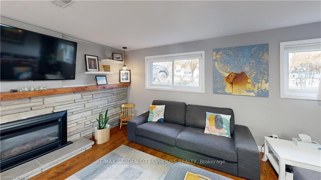Photo 15 of 13 Elk Street, St. Catharines, Rykert/Vansickle — HOMEH