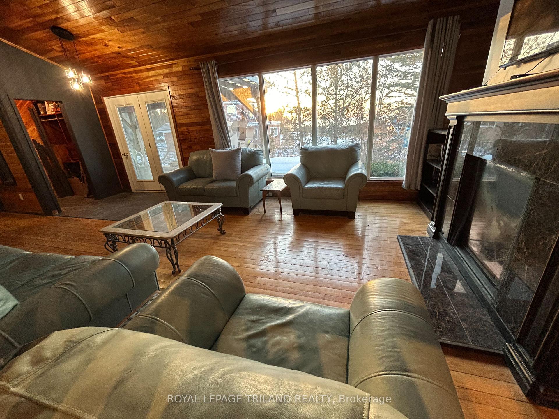 Photo 10 of 72229 Lakeshore Drive, Bluewater, Hay — HOMEH