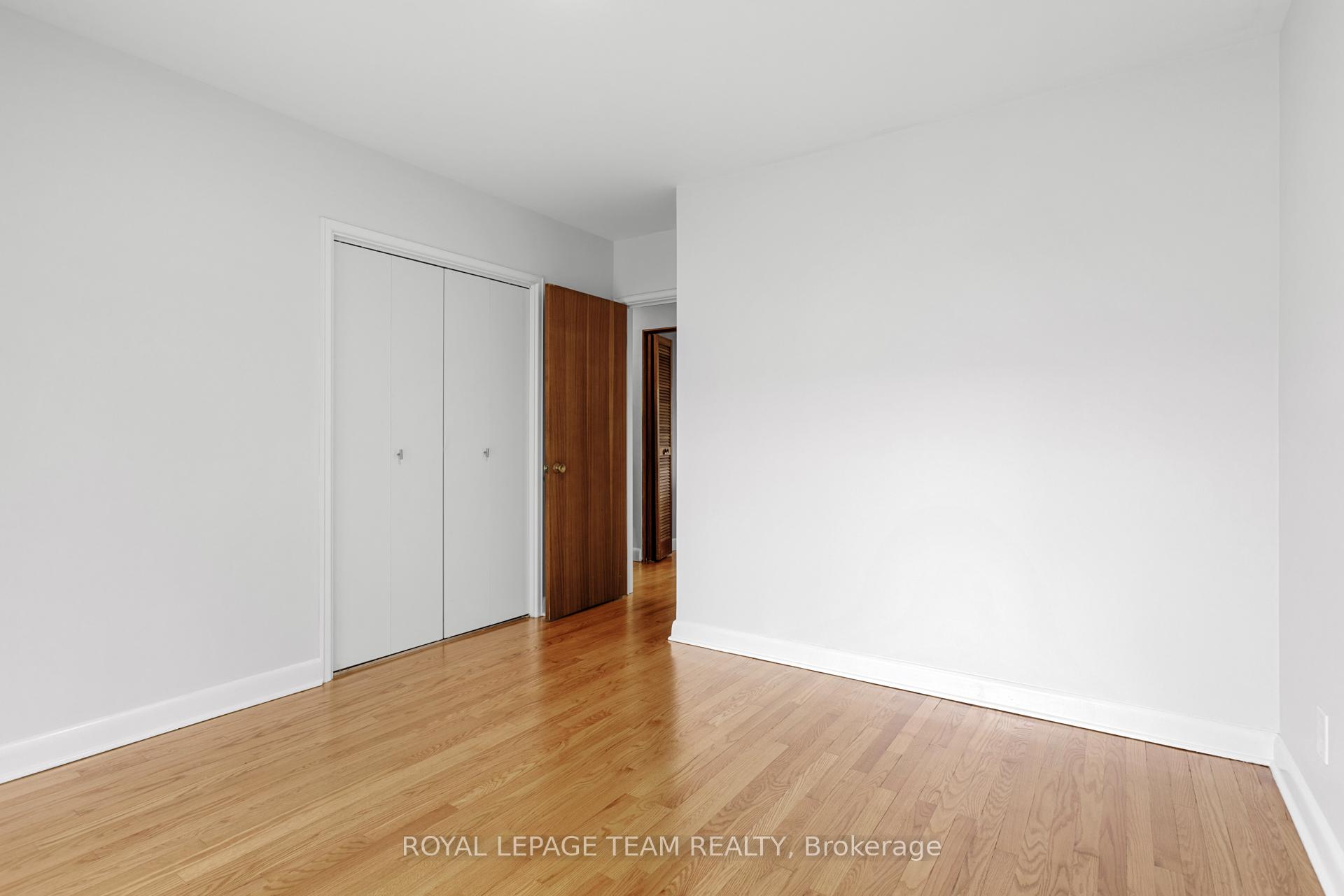 Photo 14 of 1215 Agincourt Road, Ottawa, Copeland Park — HOMEH