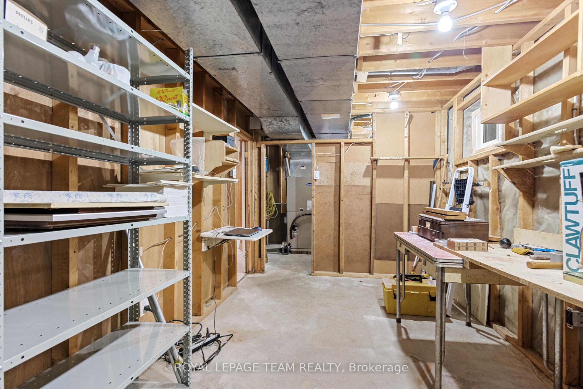 Photo 27 of 1215 Agincourt Road, Ottawa, Copeland Park — HOMEH