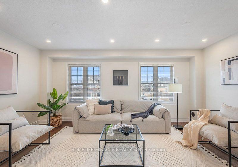 Photo 12 of 7 Viewforth Road, Brampton, Fletcher's Meadow — HOMEH