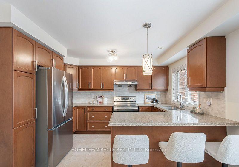Photo 24 of 7 Viewforth Road, Brampton, Fletcher's Meadow — HOMEH