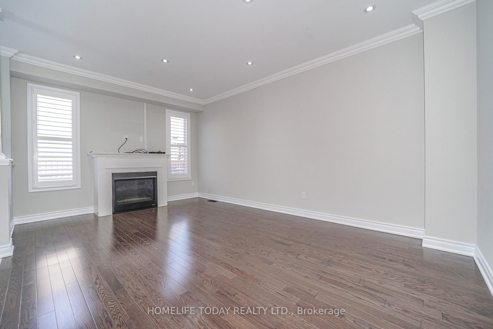 Photo 20 of Unit Upper, 4 Mcclustey Avenue, Ajax, Northeast Ajax — HOMEH