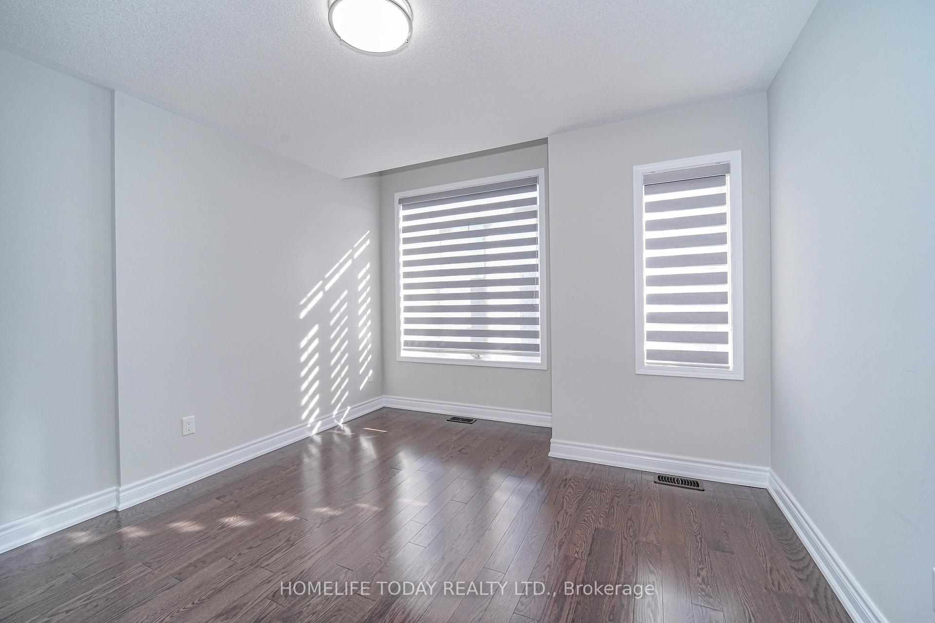 Photo 26 of Unit Upper, 4 Mcclustey Avenue, Ajax, Northeast Ajax — HOMEH