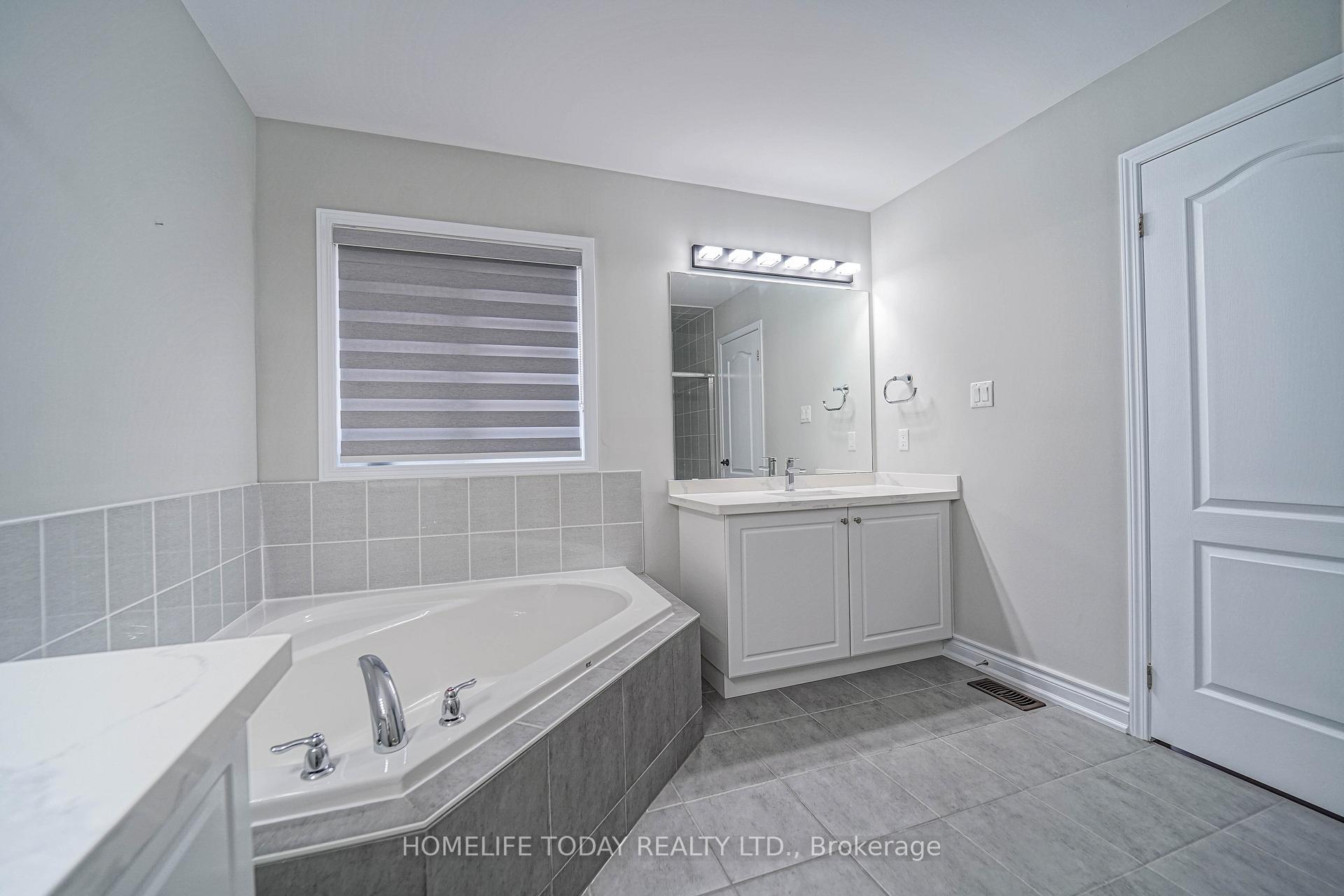 Photo 35 of Unit Upper, 4 Mcclustey Avenue, Ajax, Northeast Ajax — HOMEH