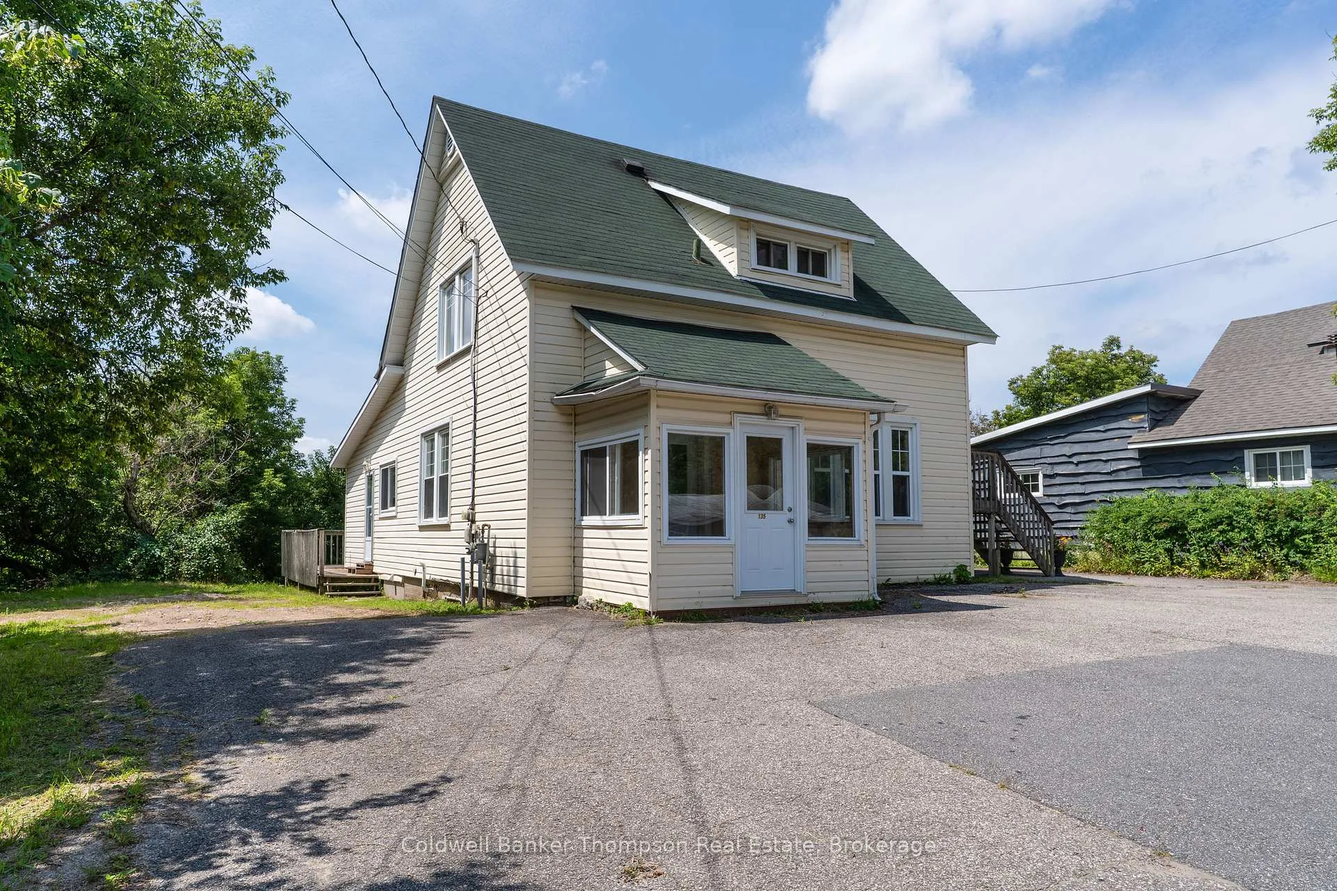 Photo of 135 Ontario Street