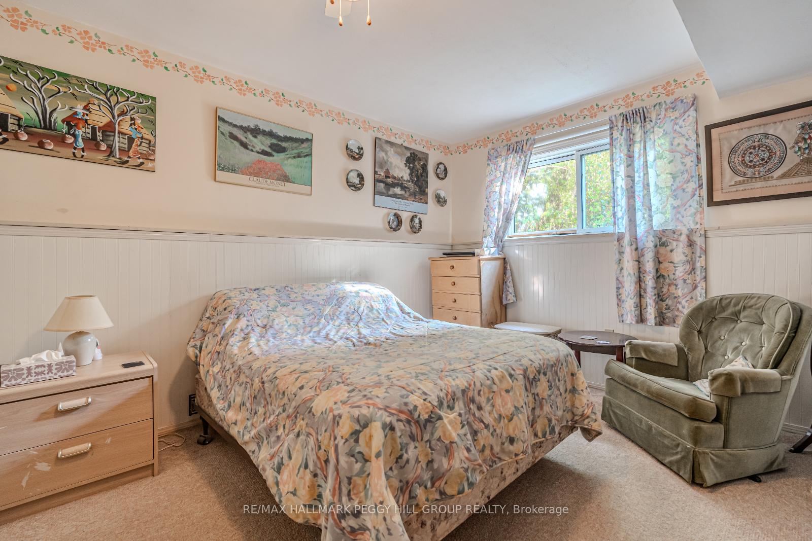 Photo 7 of 293 Duckworth Street, Barrie, Grove East — HOMEH
