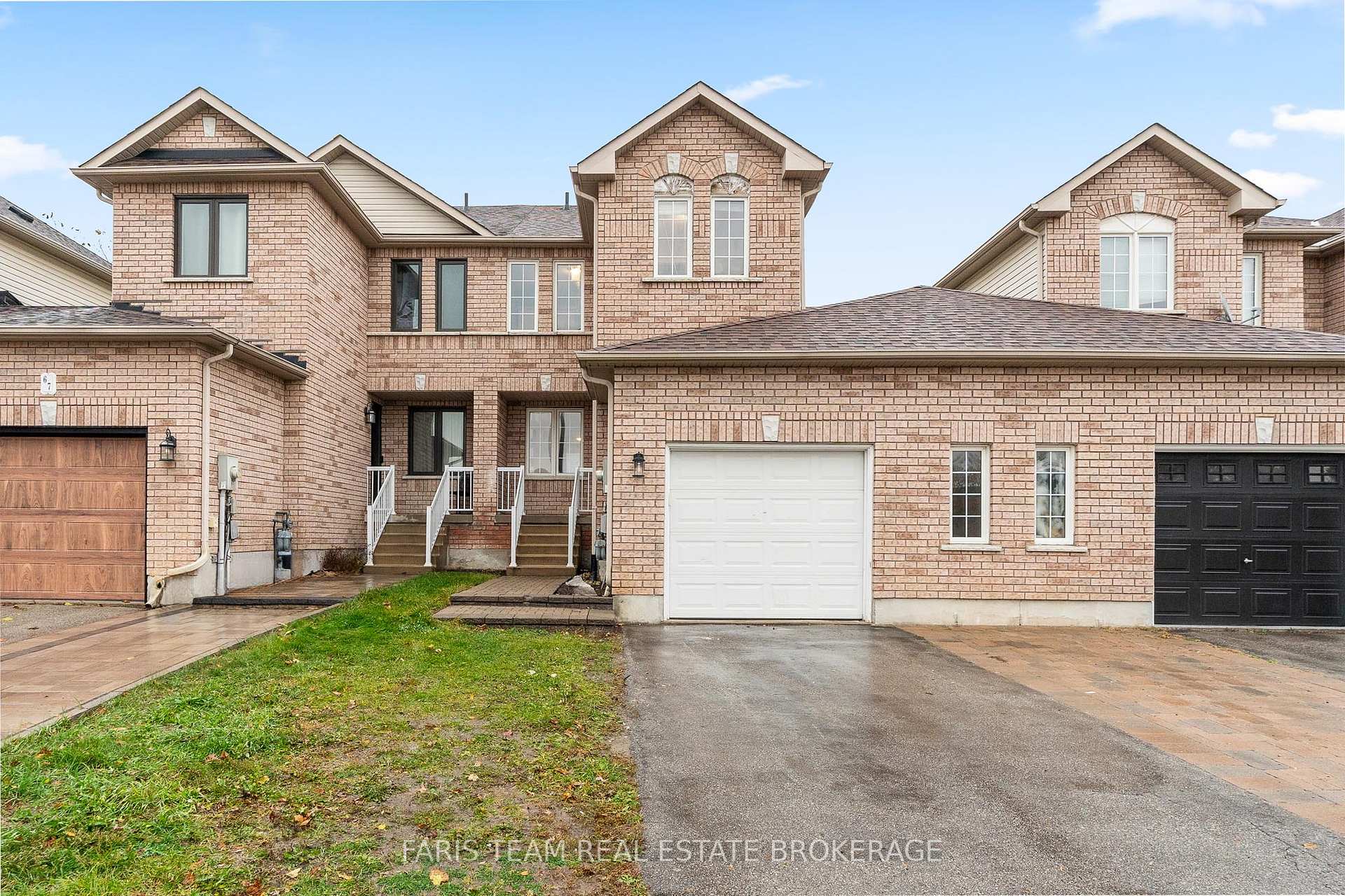 Photo 2 of 69 Pringle Drive, Barrie, Edgehill Drive — HOMEH
