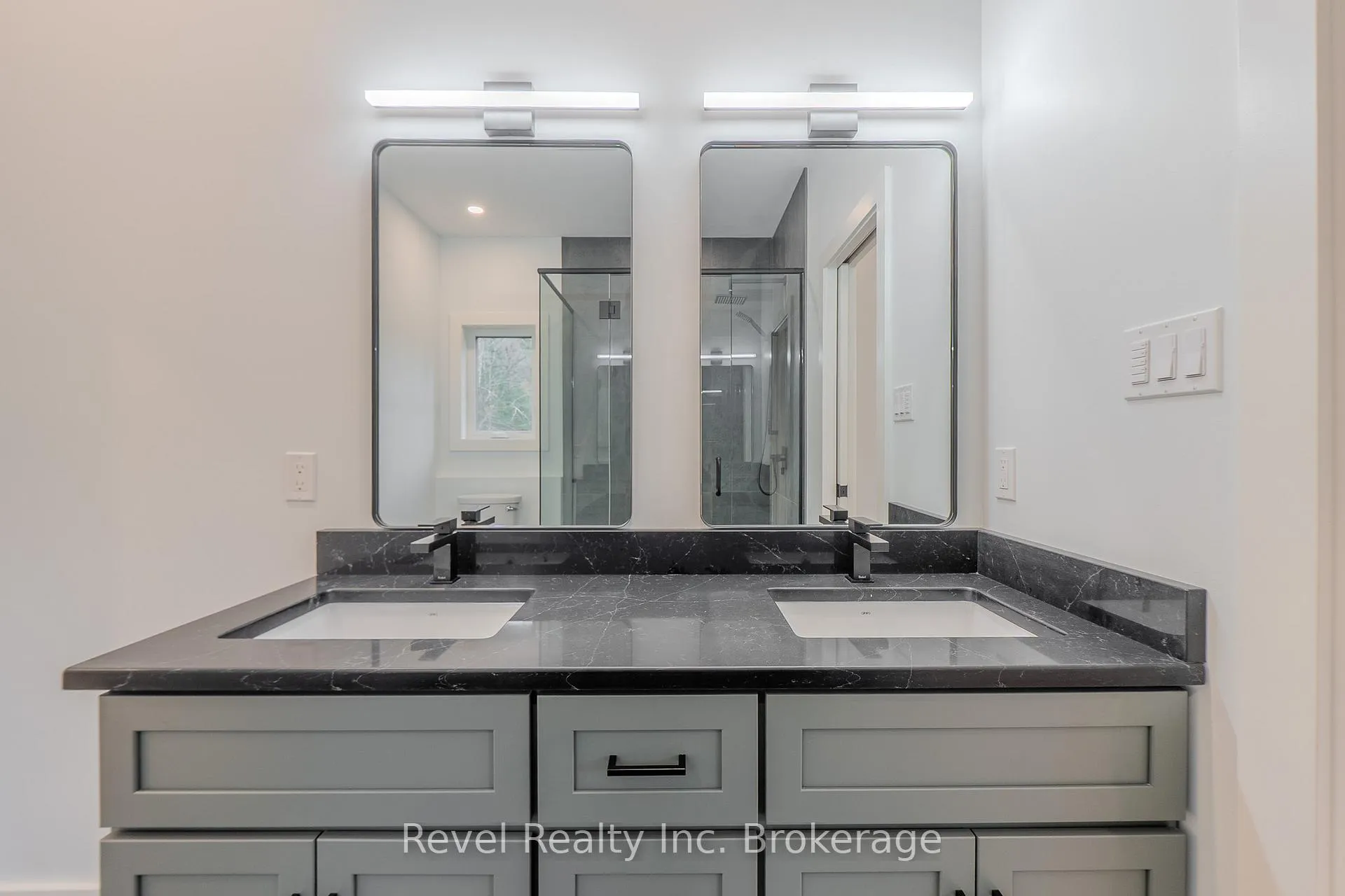 Photo 16 of 52 Laurentian Crescent, Mattawan — HOMEH