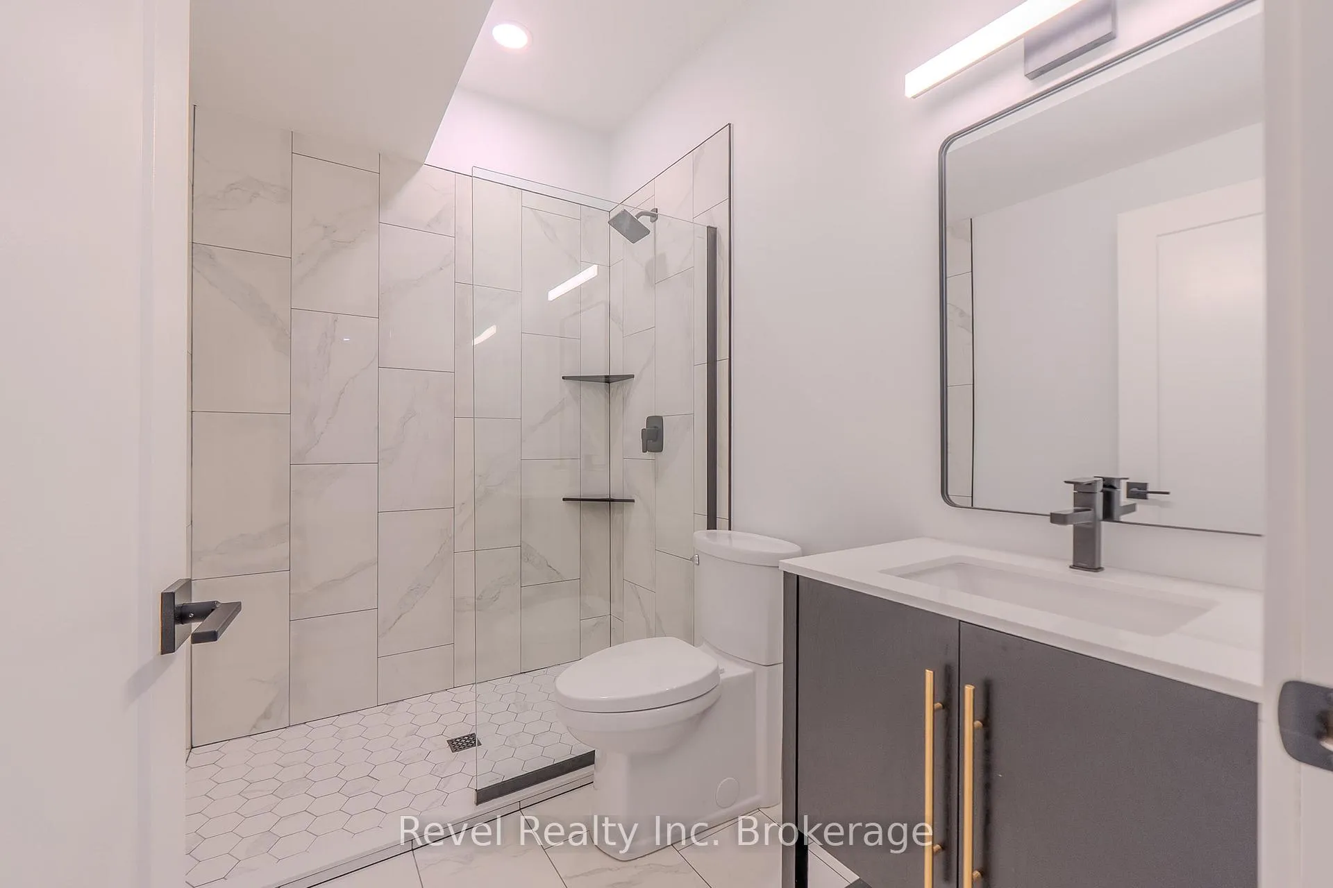 Photo 30 of 52 Laurentian Crescent, Mattawan — HOMEH