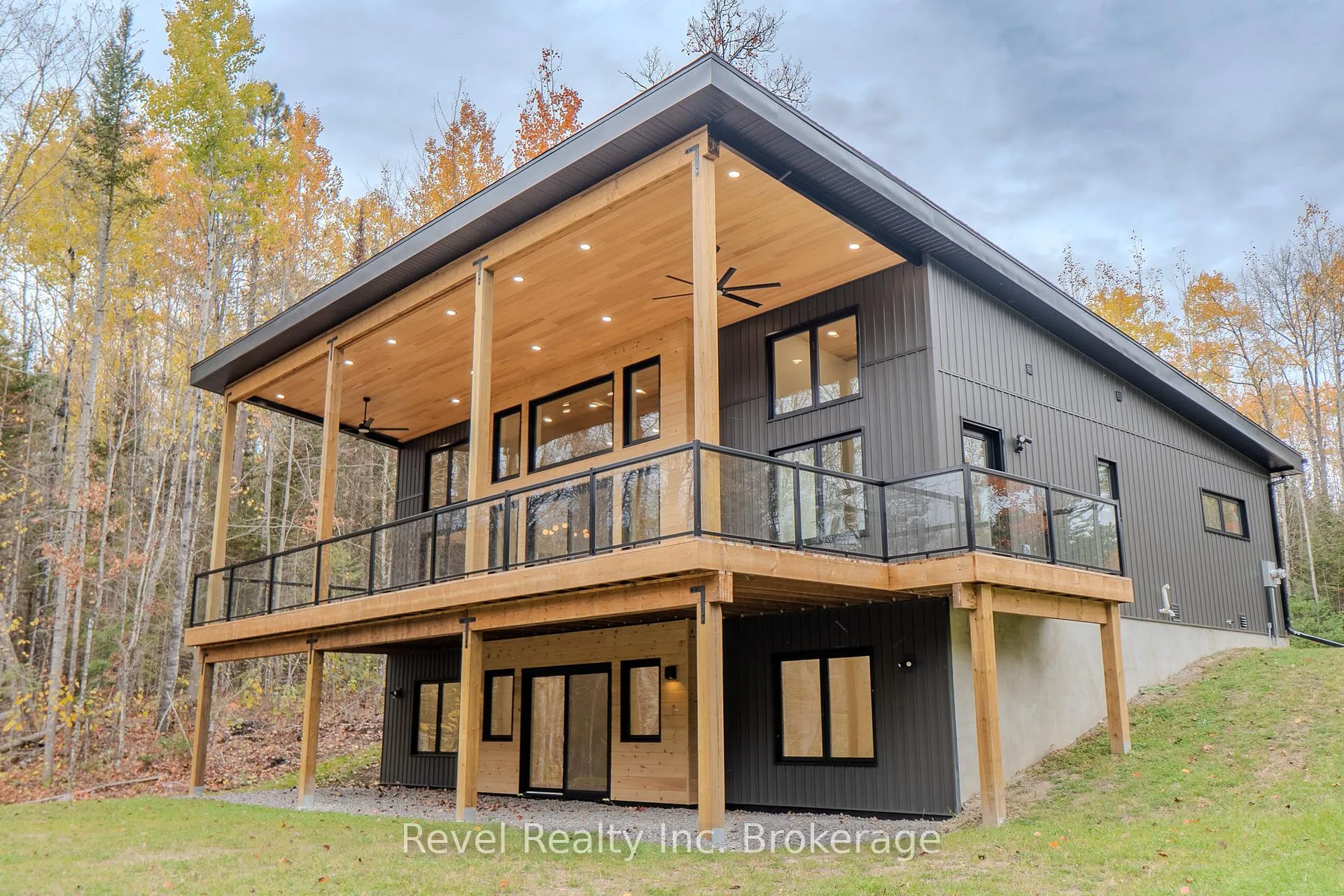 Photo 39 of 52 Laurentian Crescent, Mattawan — HOMEH