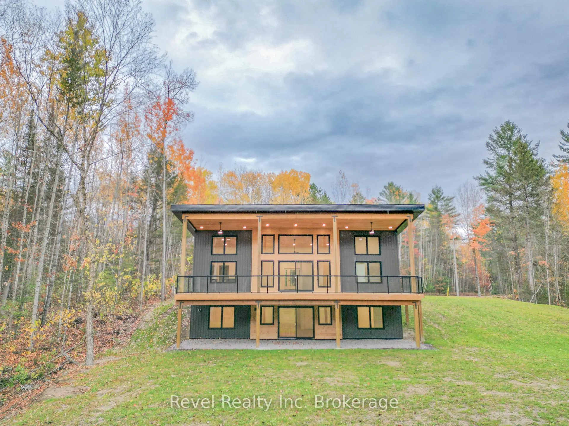Photo 42 of 52 Laurentian Crescent, Mattawan — HOMEH