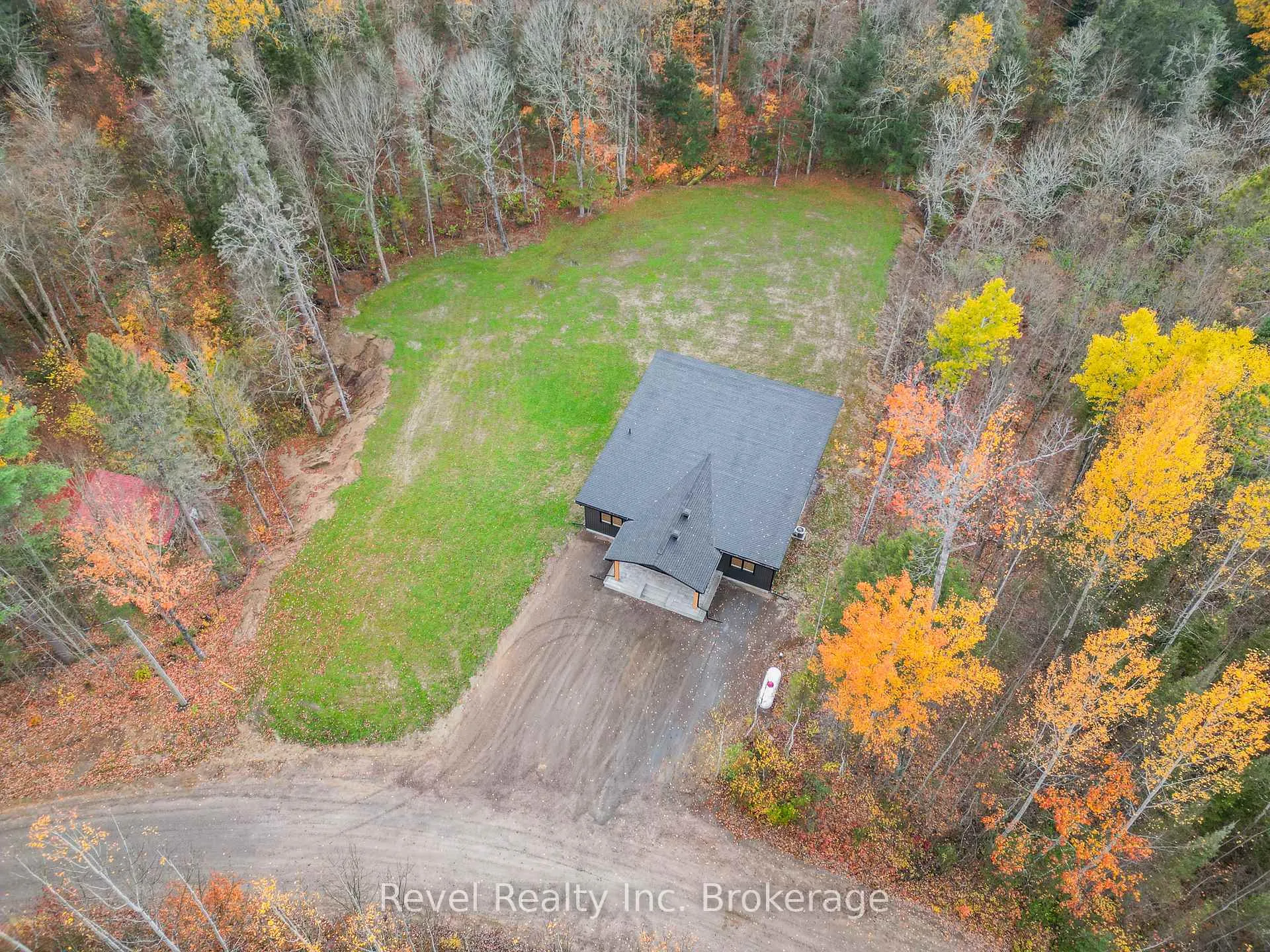 Photo 44 of 52 Laurentian Crescent, Mattawan — HOMEH