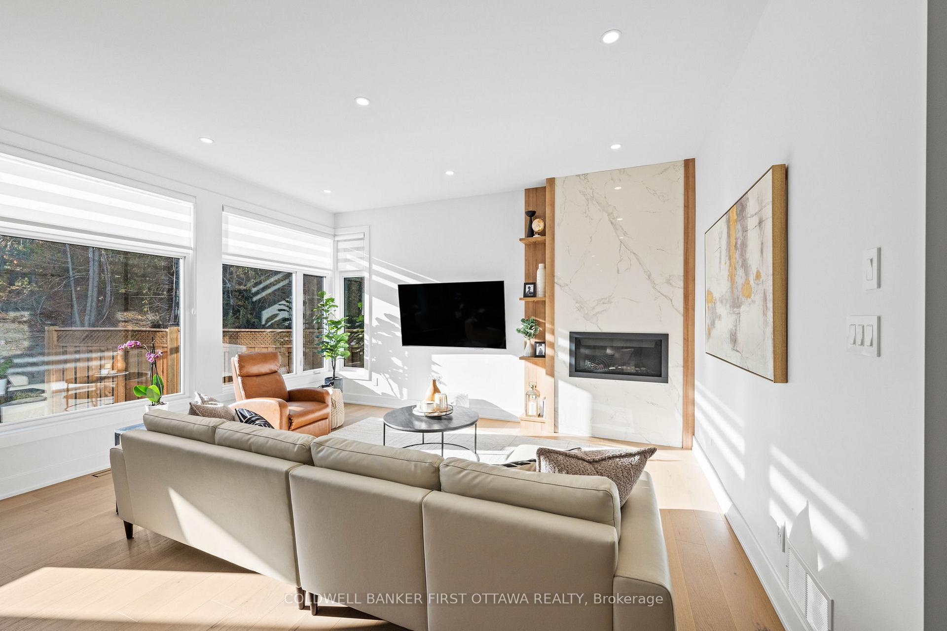 Photo 7 of 60 Holborn Avenue, Ottawa, Rideau Heights/Ashdale/Rideau Glen — HOMEH
