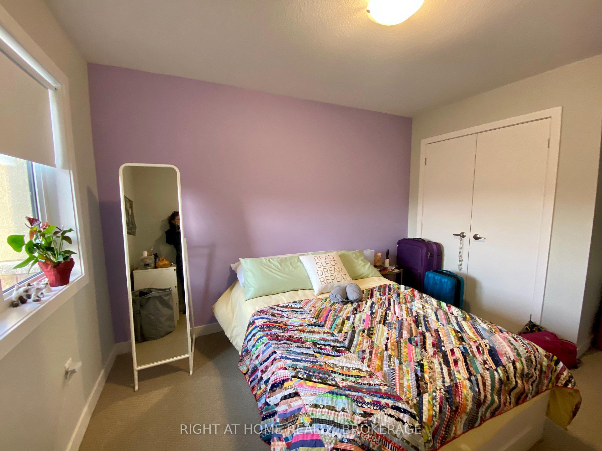 Photo 11 of Unit 85, 590 North Service Road, Hamilton, Stoney Creek — HOMEH