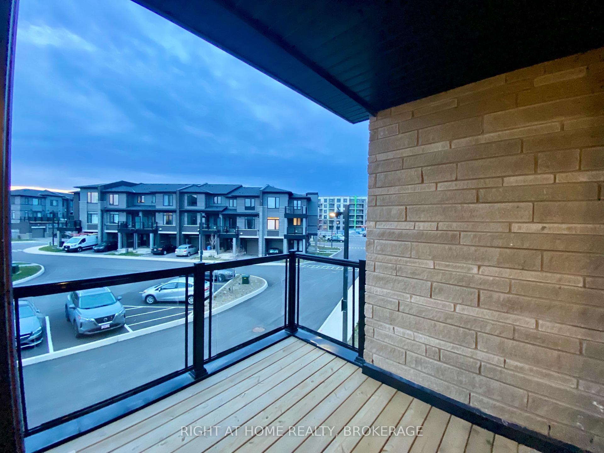 Photo 15 of Unit 85, 590 North Service Road, Hamilton, Stoney Creek — HOMEH
