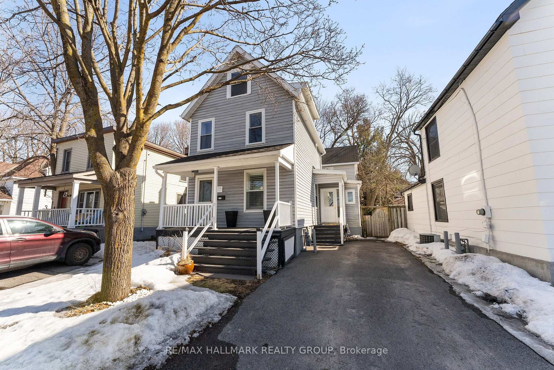 Front of 528 Lower Byron Avenue