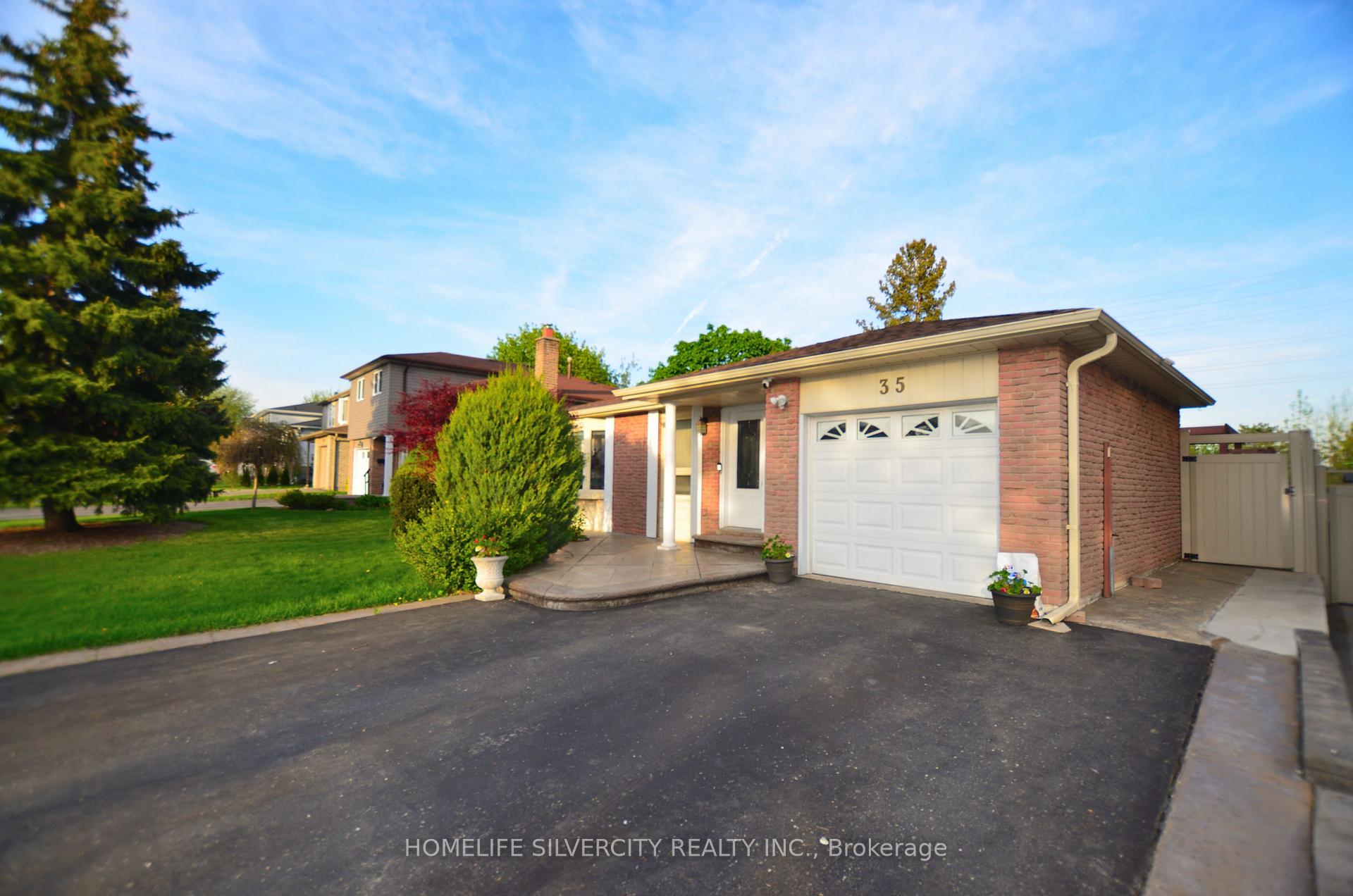 Photo 3 of 35 Geneva Crescent, Brampton, Northgate — HOMEH