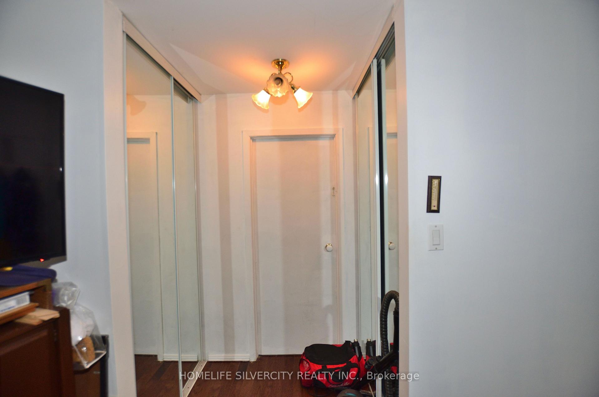 Photo 26 of 35 Geneva Crescent, Brampton, Northgate — HOMEH