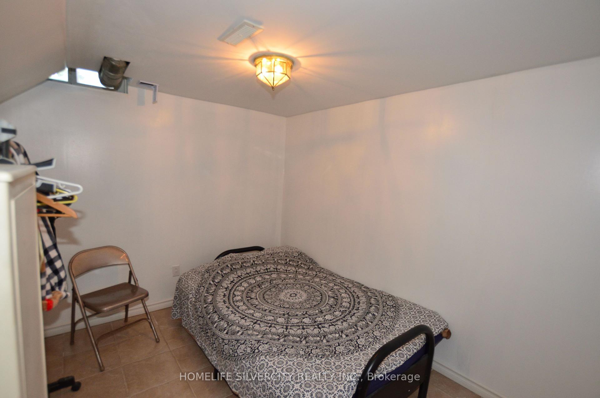 Photo 41 of 35 Geneva Crescent, Brampton, Northgate — HOMEH