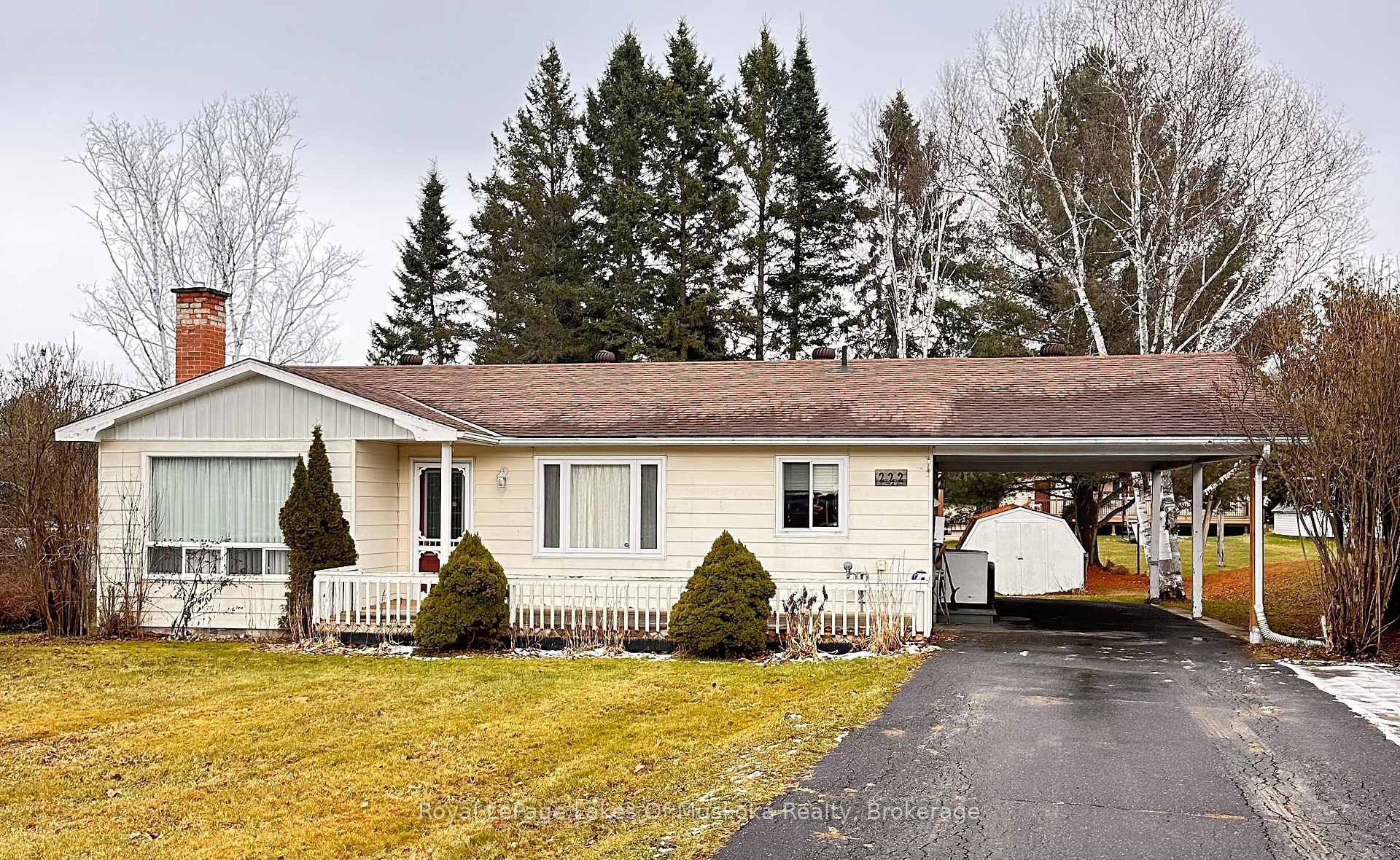 Photo 1 of 222 Queen Street, Burk's Falls — HOMEH