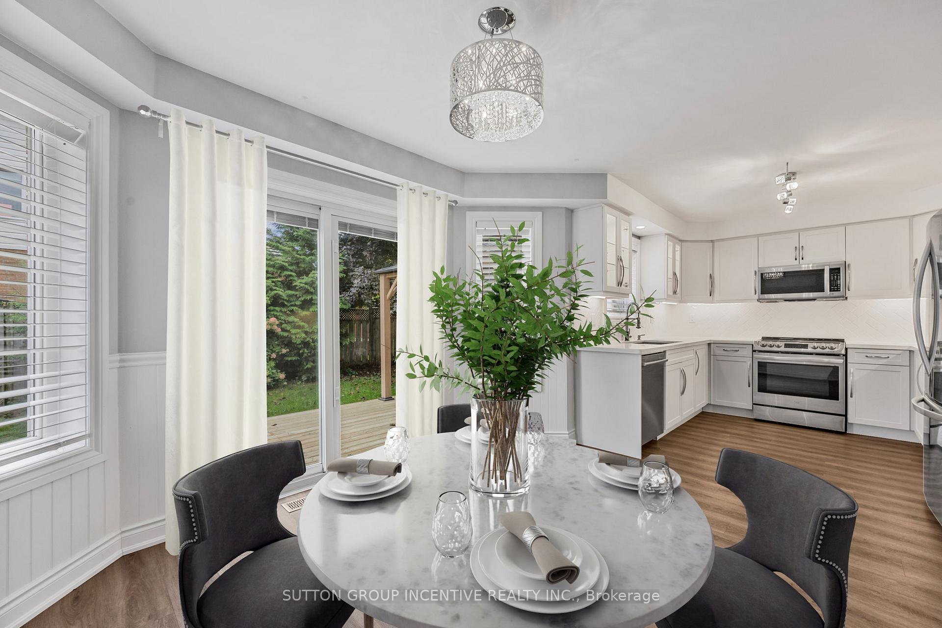 Photo 8 of 21 Leslie Avenue, Barrie, Holly — HOMEH