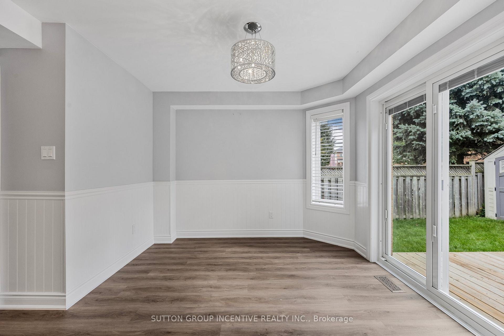 Photo 14 of 21 Leslie Avenue, Barrie, Holly — HOMEH