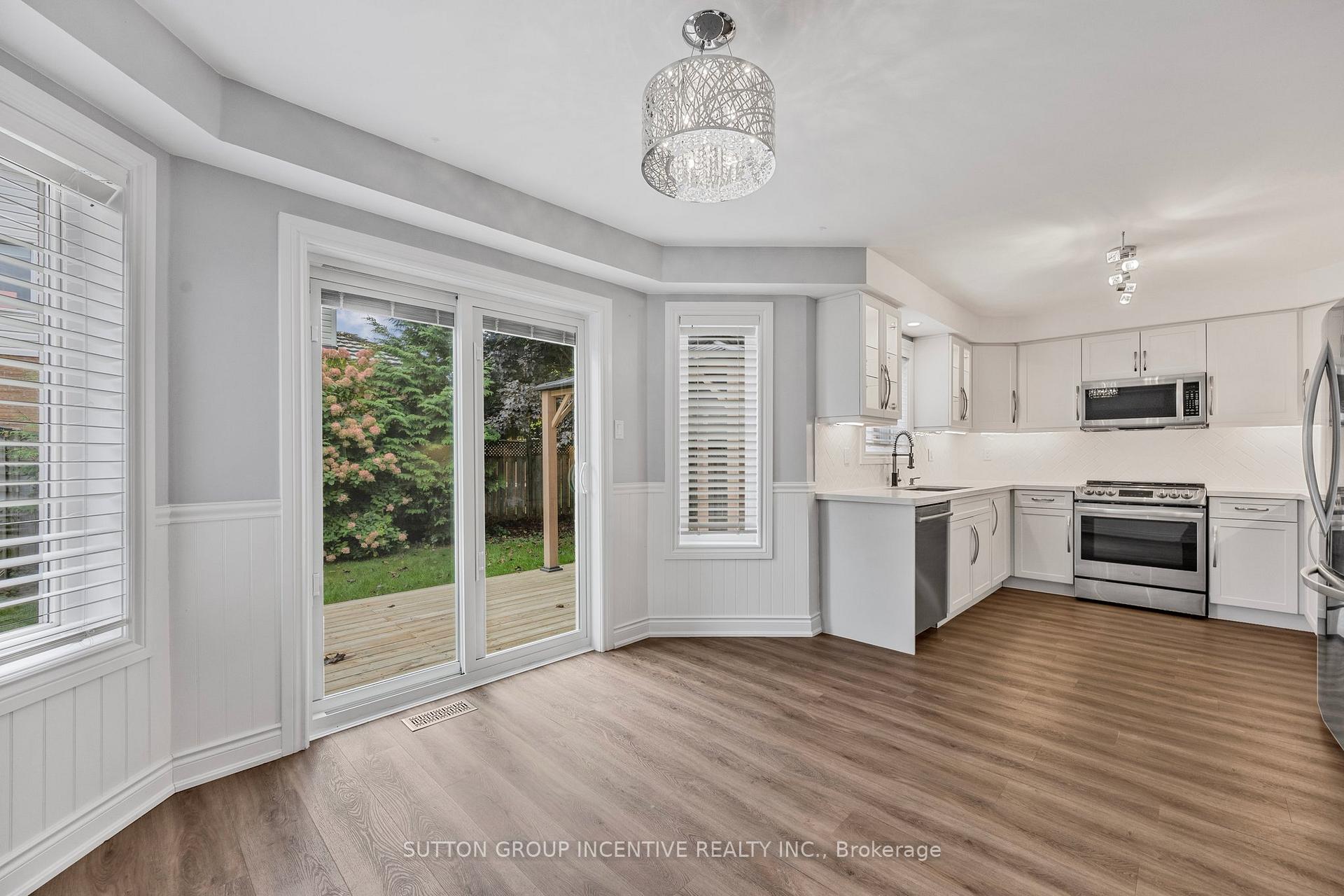 Photo 15 of 21 Leslie Avenue, Barrie, Holly — HOMEH