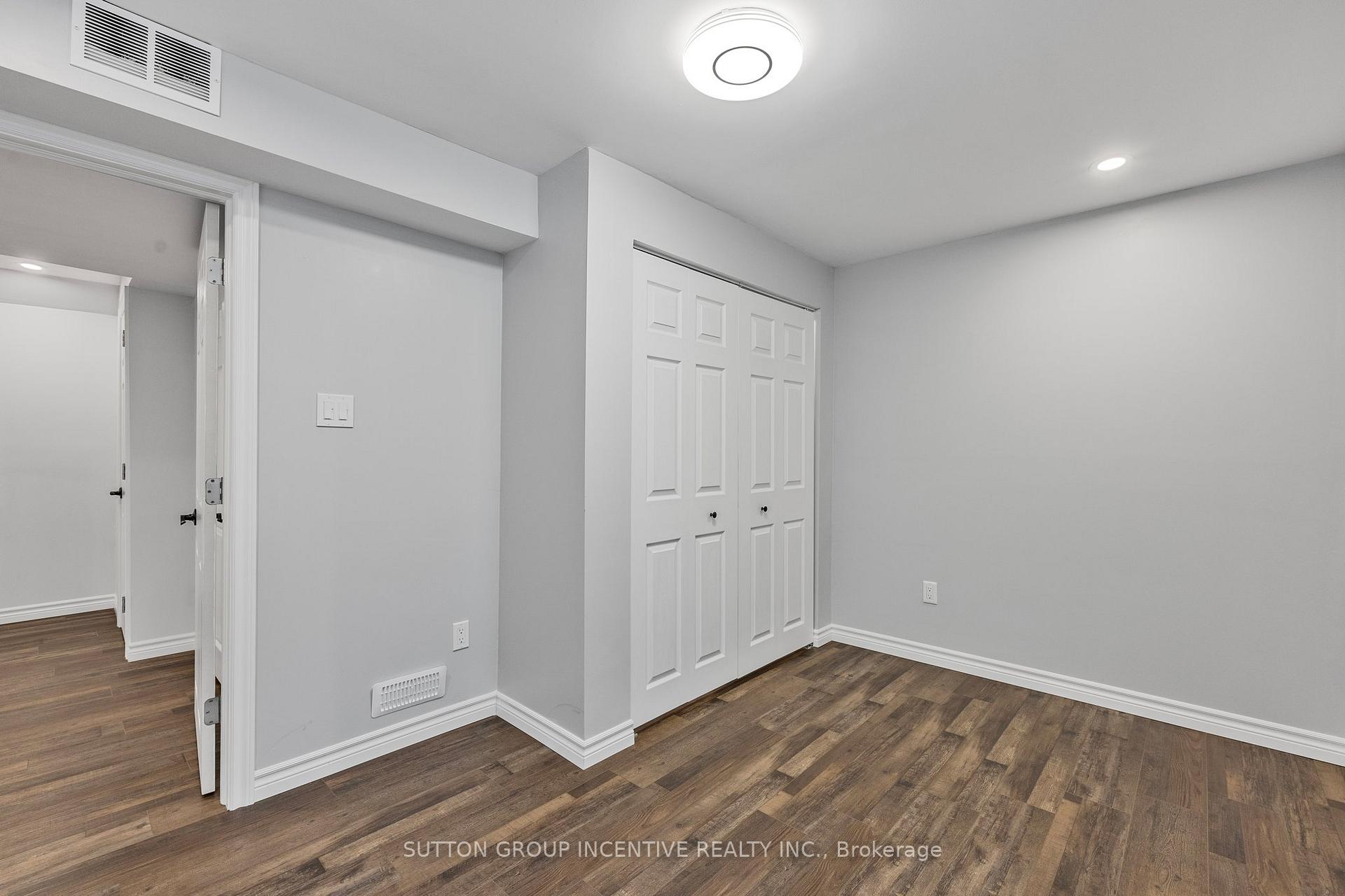 Photo 32 of 21 Leslie Avenue, Barrie, Holly — HOMEH