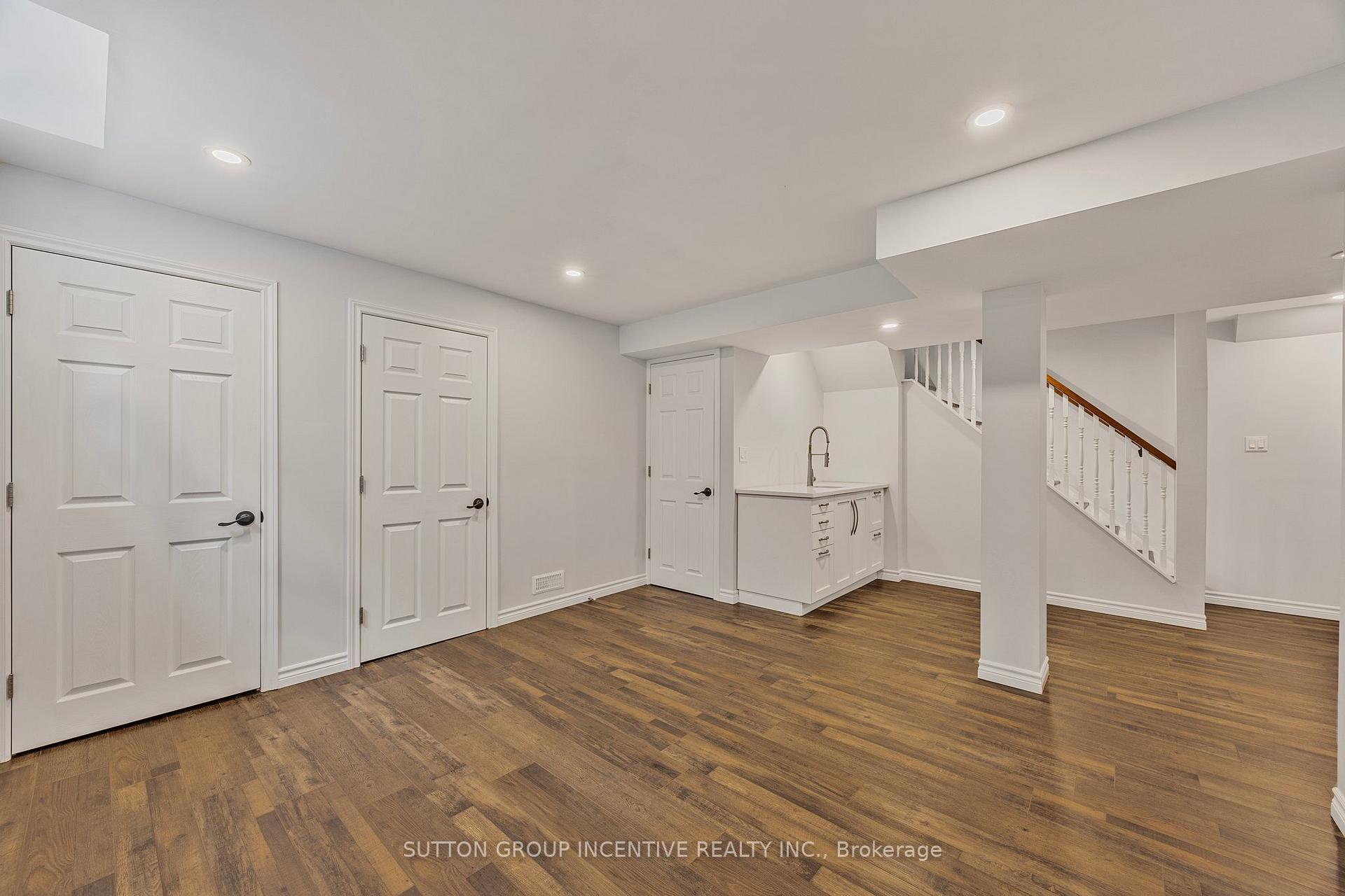 Photo 34 of 21 Leslie Avenue, Barrie, Holly — HOMEH