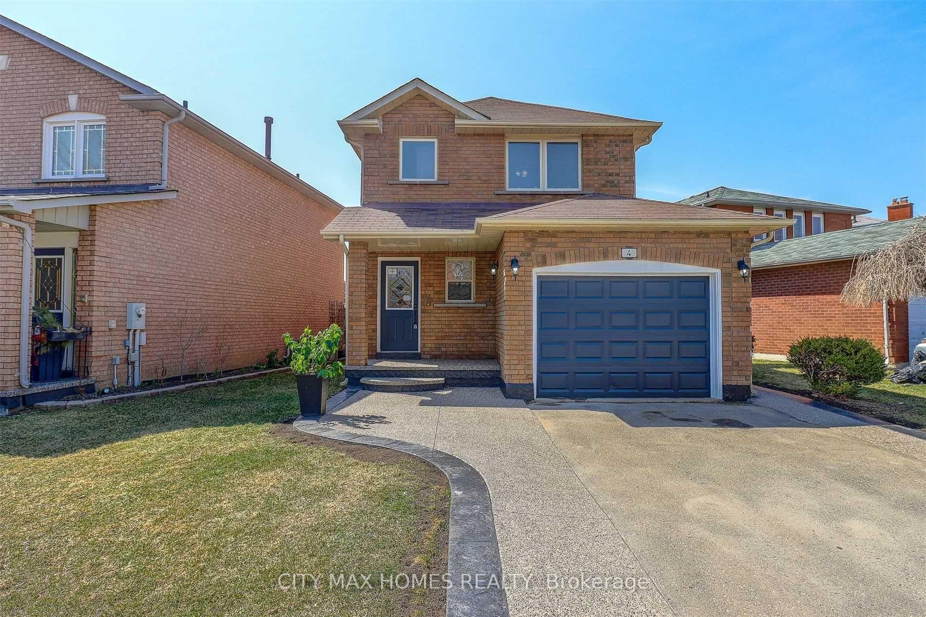 Photo 1 of 4 Cranberry Crescent, Brampton, Fletcher's Creek South — HOMEH