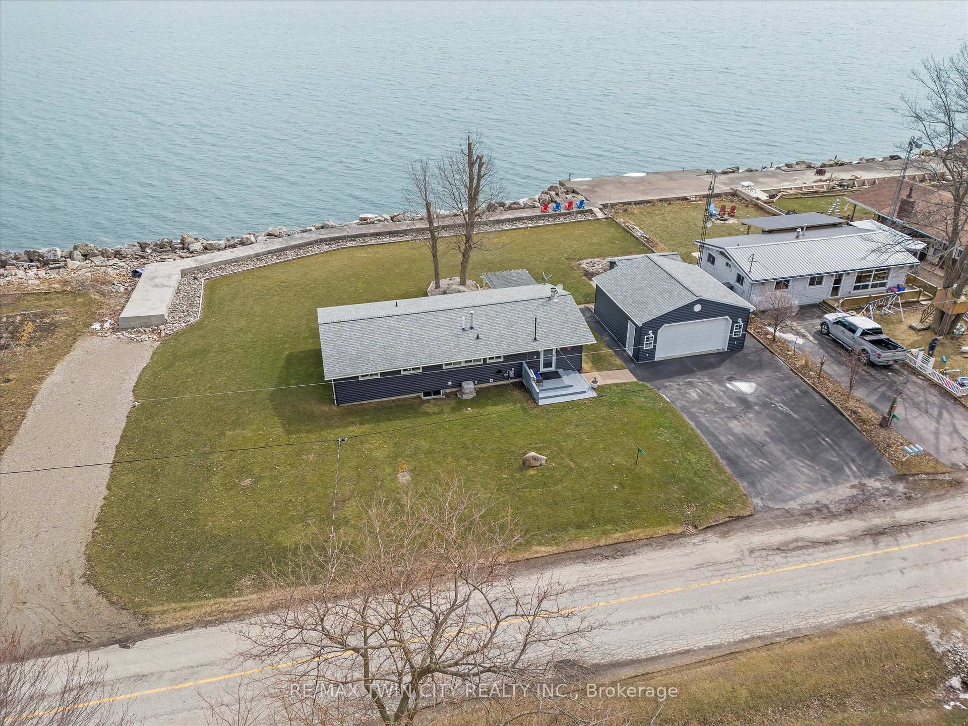 Photo 1 of 244 Cotterie Park, Leamington — HOMEH