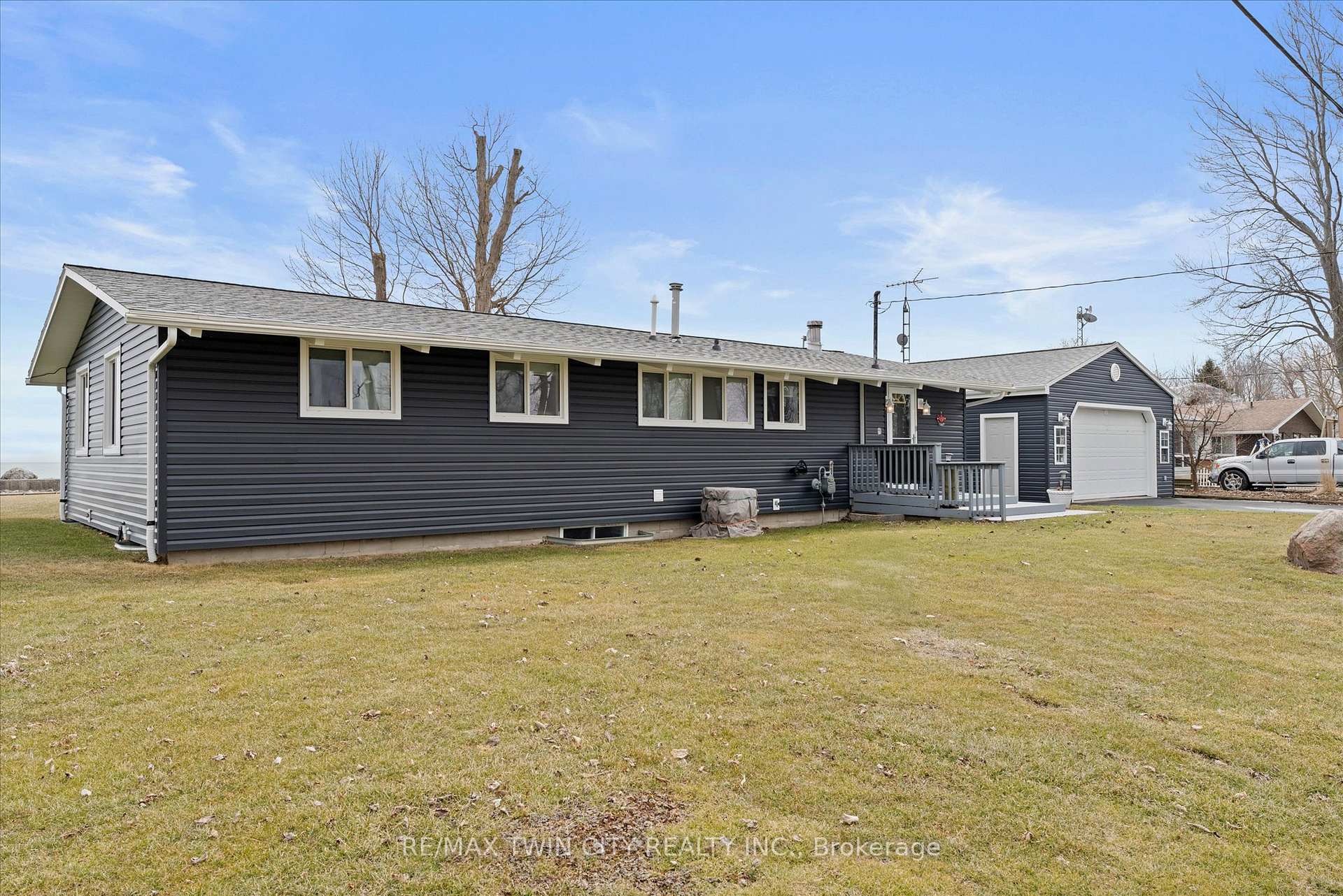 Photo 5 of 244 Cotterie Park, Leamington — HOMEH