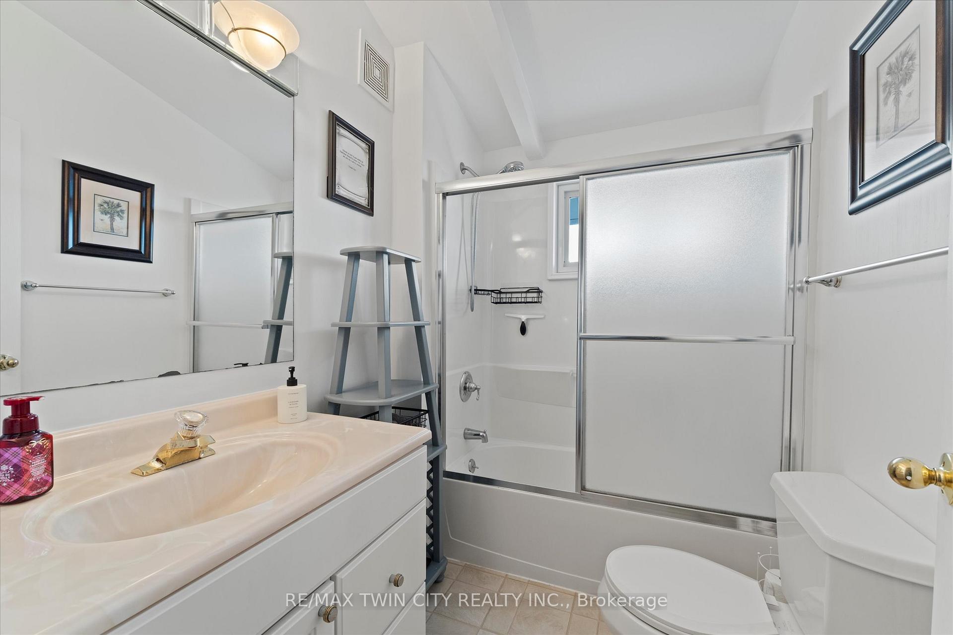 Photo 28 of 244 Cotterie Park, Leamington — HOMEH