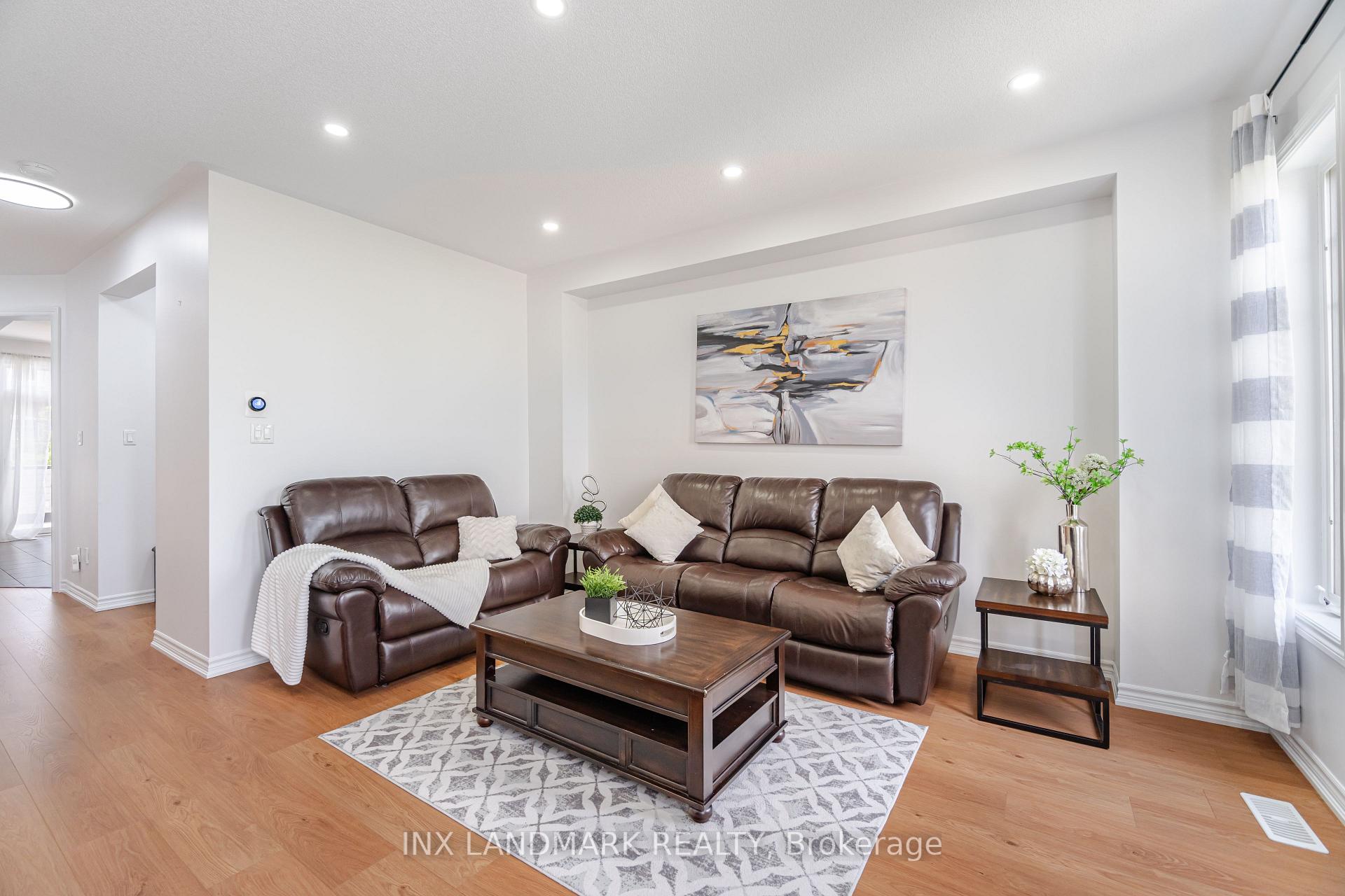 Photo 16 of 72 Magdalene Crescent, Brampton, Heart Lake — HOMEH