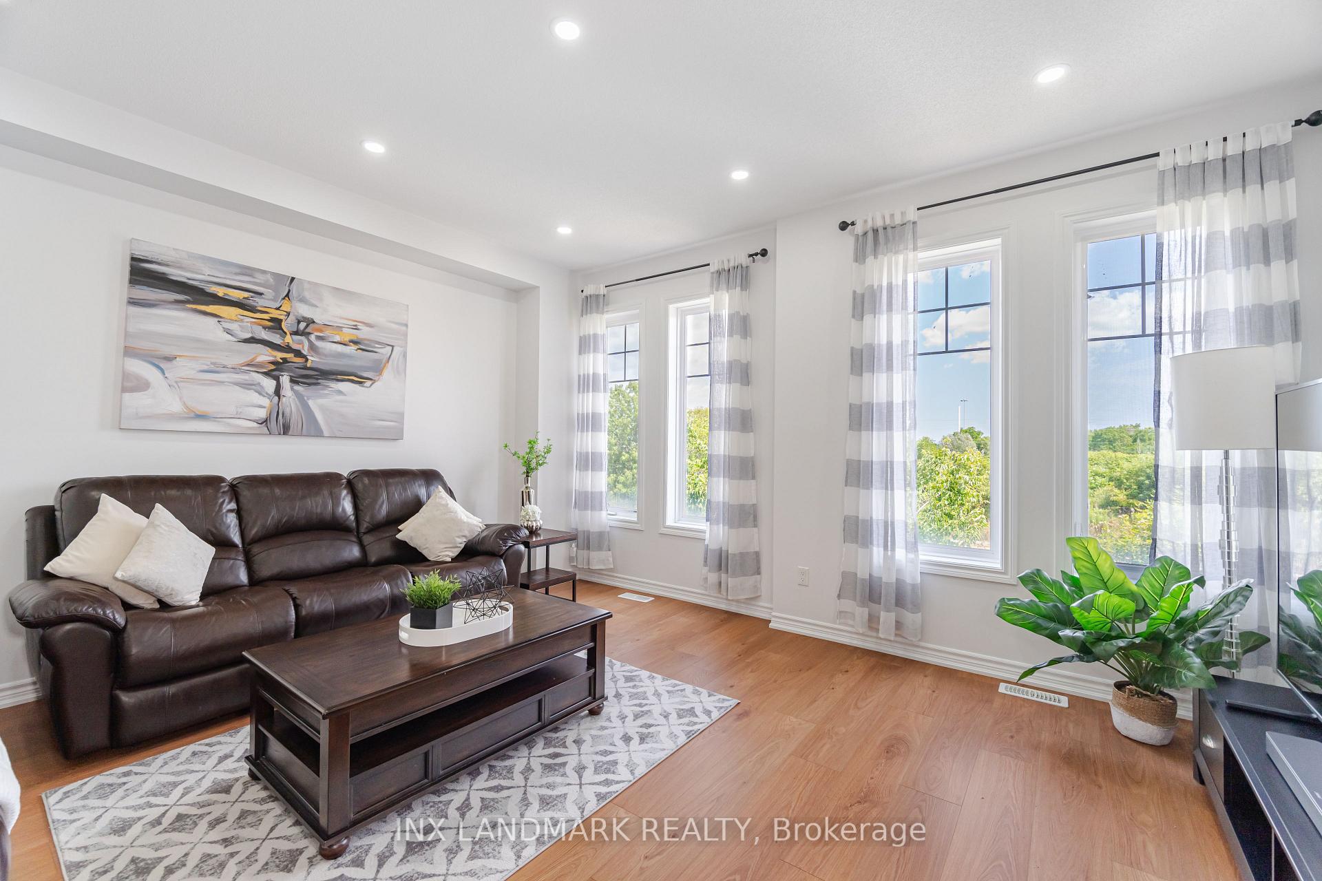 Photo 17 of 72 Magdalene Crescent, Brampton, Heart Lake — HOMEH
