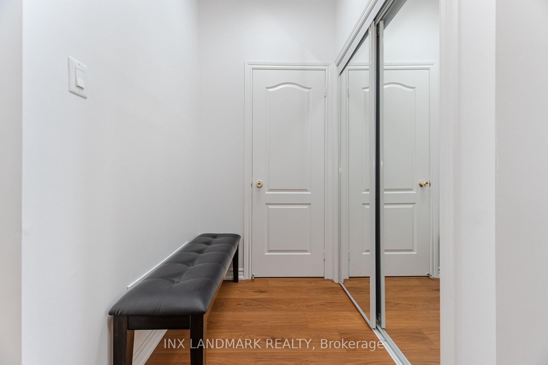Photo 19 of 72 Magdalene Crescent, Brampton, Heart Lake — HOMEH