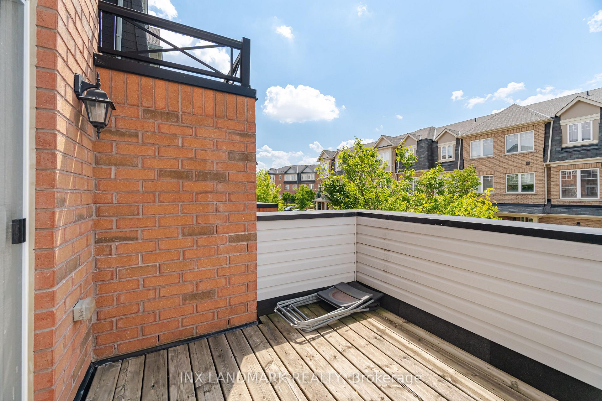 Photo 21 of 72 Magdalene Crescent, Brampton, Heart Lake — HOMEH