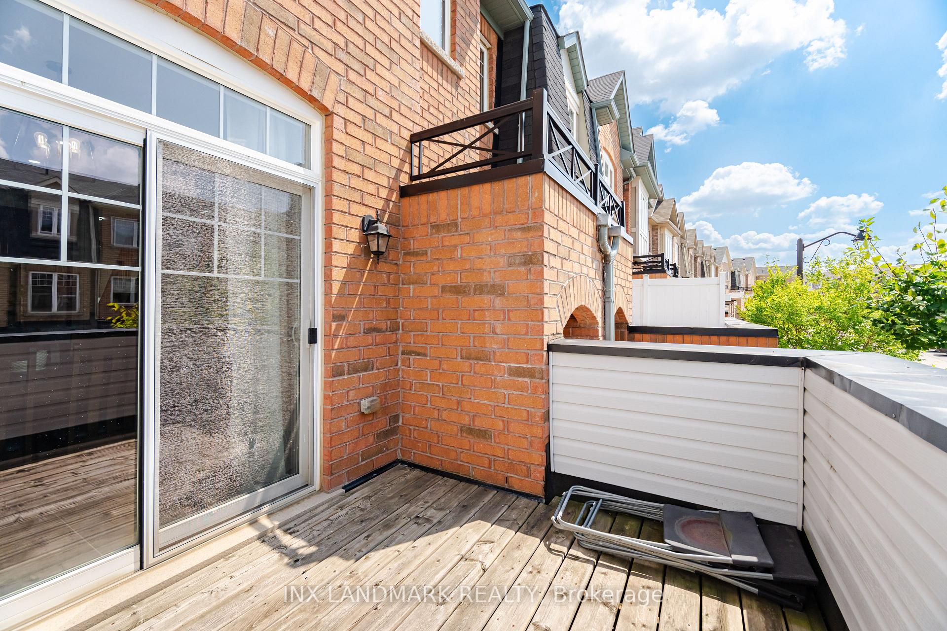 Photo 23 of 72 Magdalene Crescent, Brampton, Heart Lake — HOMEH