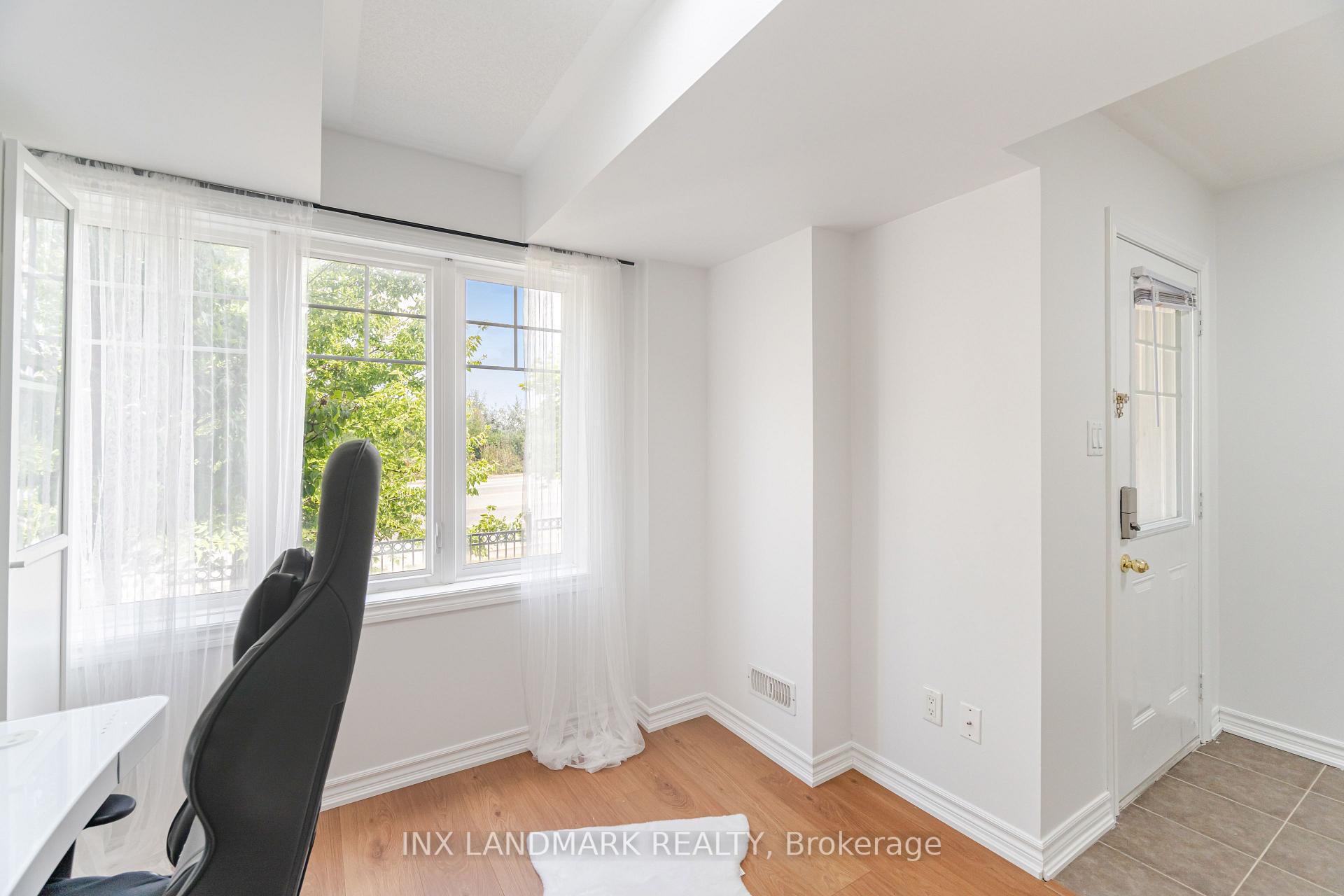 Photo 44 of 72 Magdalene Crescent, Brampton, Heart Lake — HOMEH