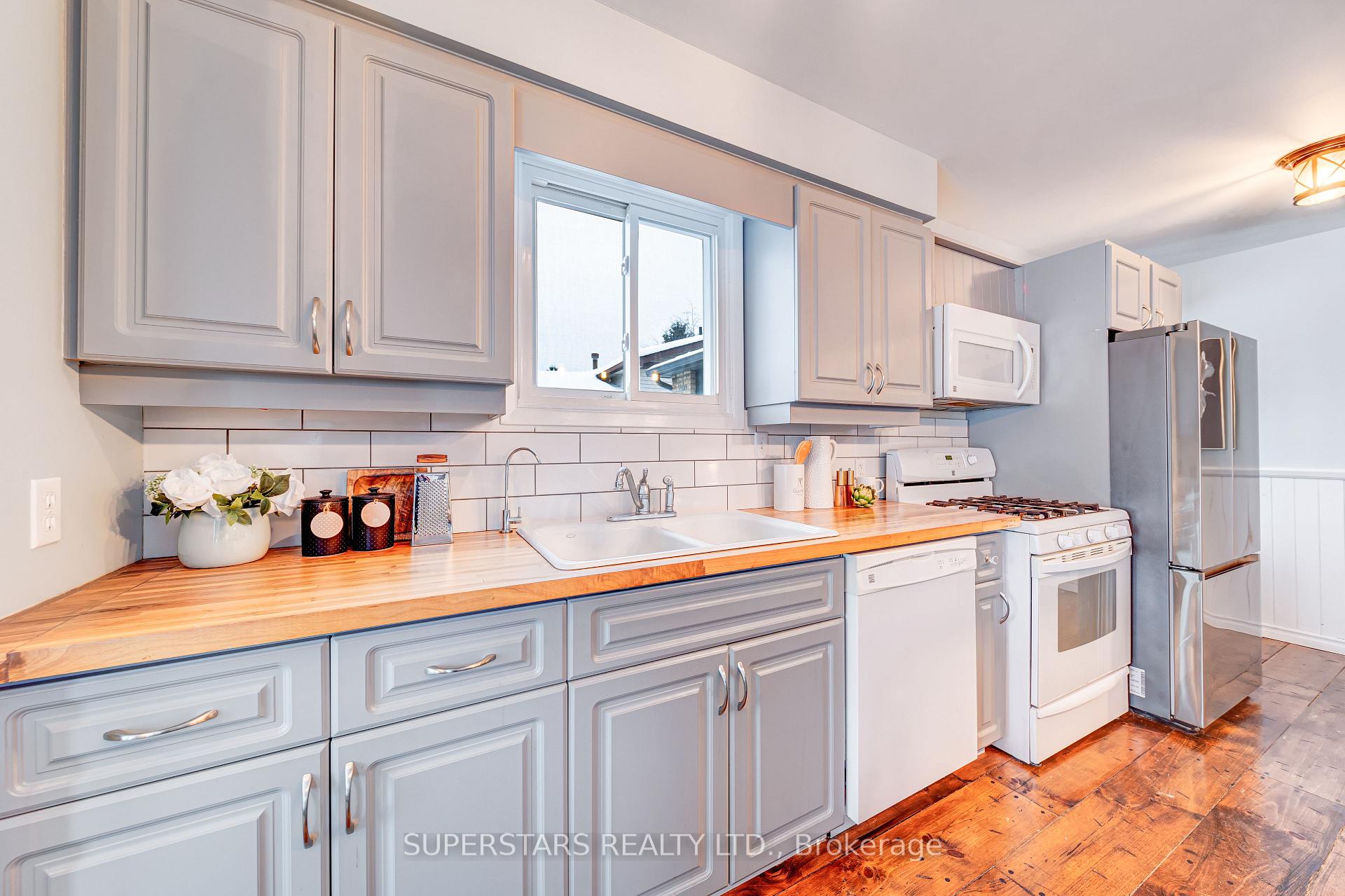 Photo 15 of 92 Janice Drive, Barrie, Sunnidale — HOMEH