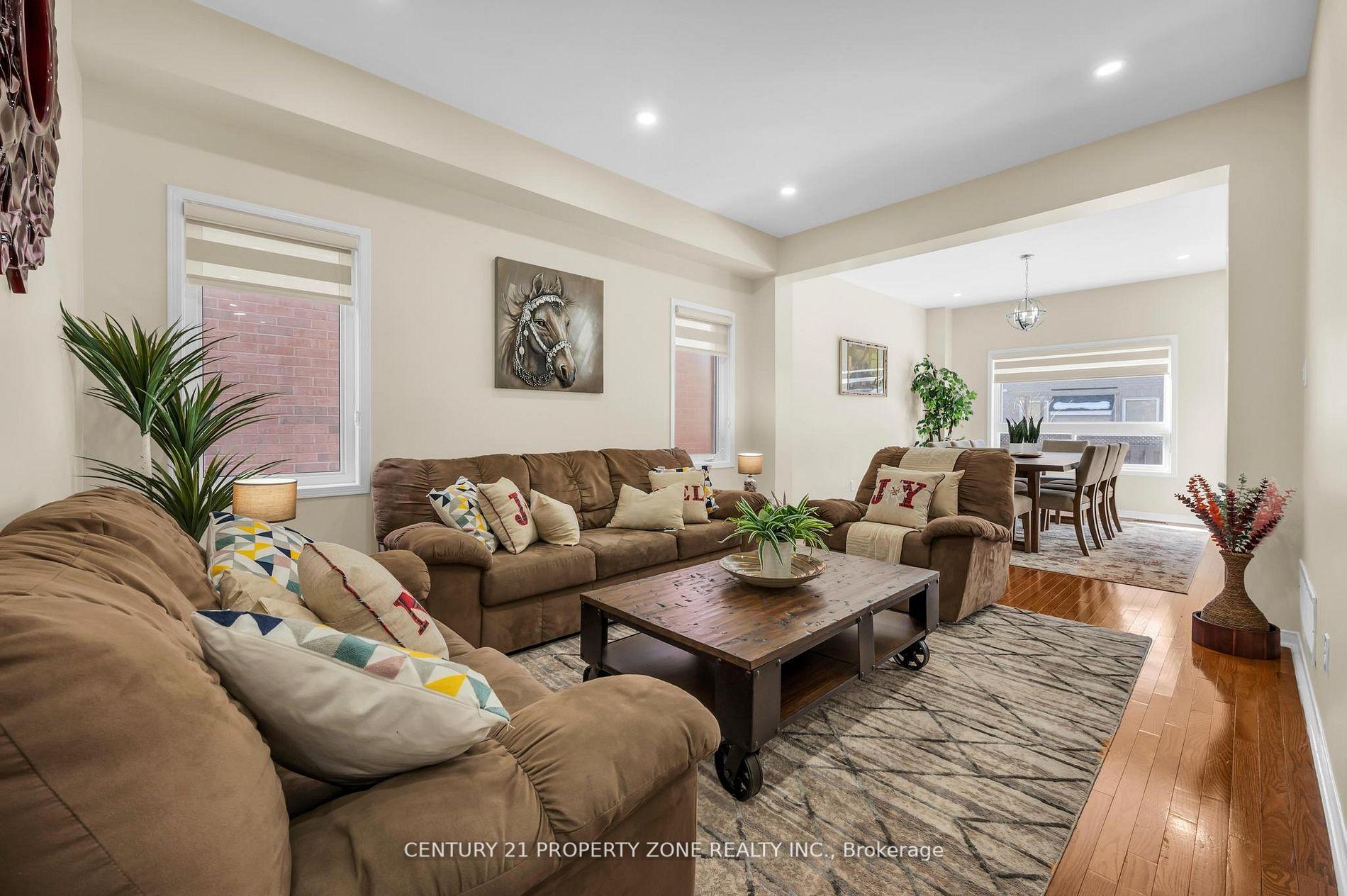 Photo 6 of 82 Brisdale Drive, Brampton, Fletcher's Meadow — HOMEH