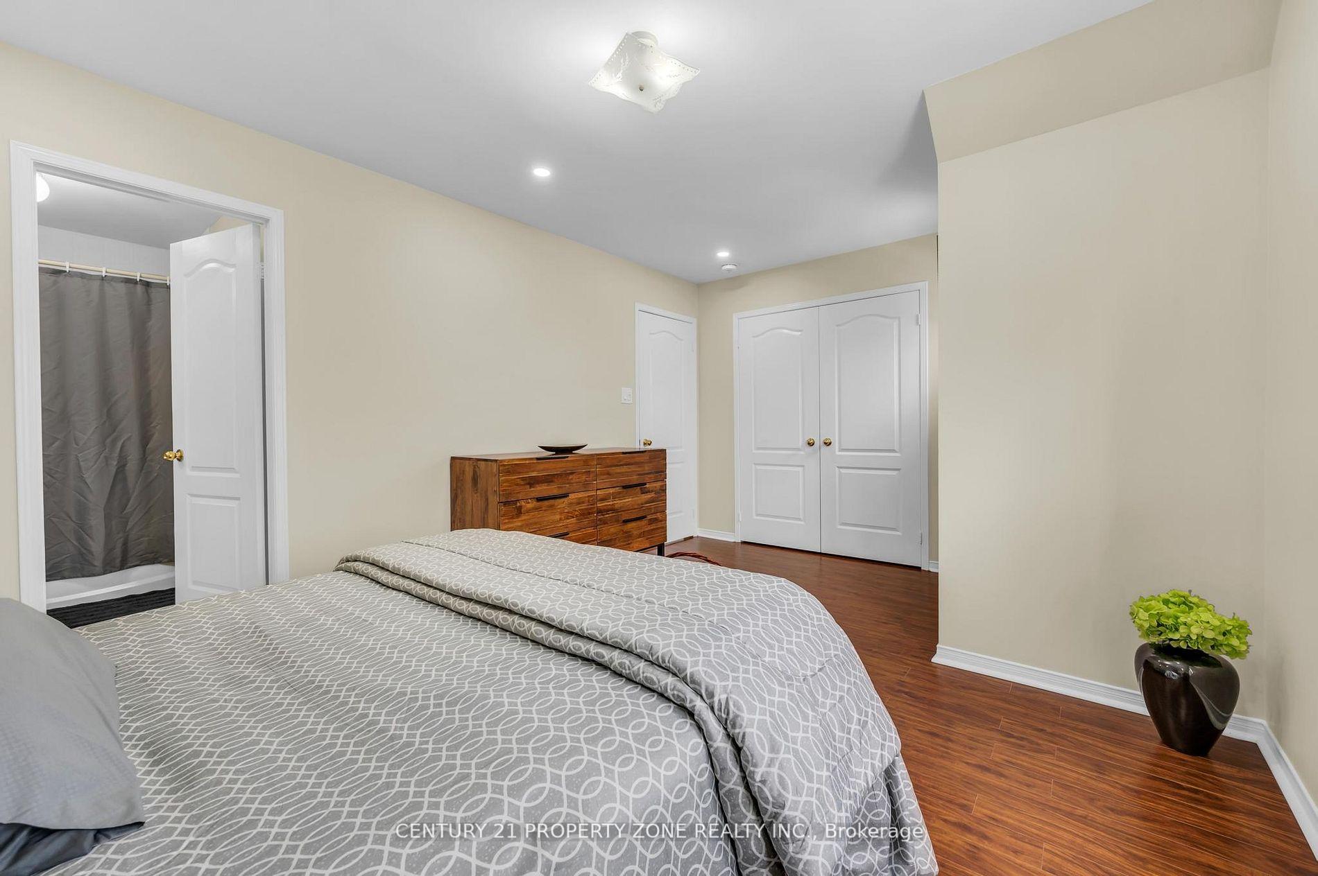 Photo 30 of 82 Brisdale Drive, Brampton, Fletcher's Meadow — HOMEH