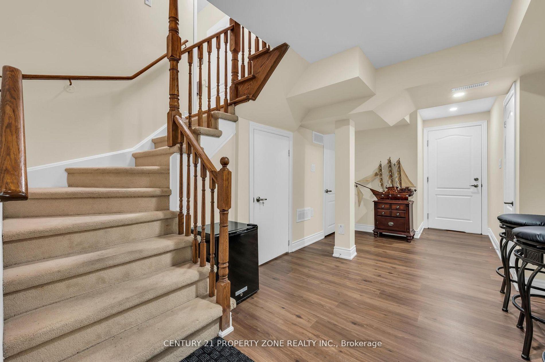 Photo 34 of 82 Brisdale Drive, Brampton, Fletcher's Meadow — HOMEH