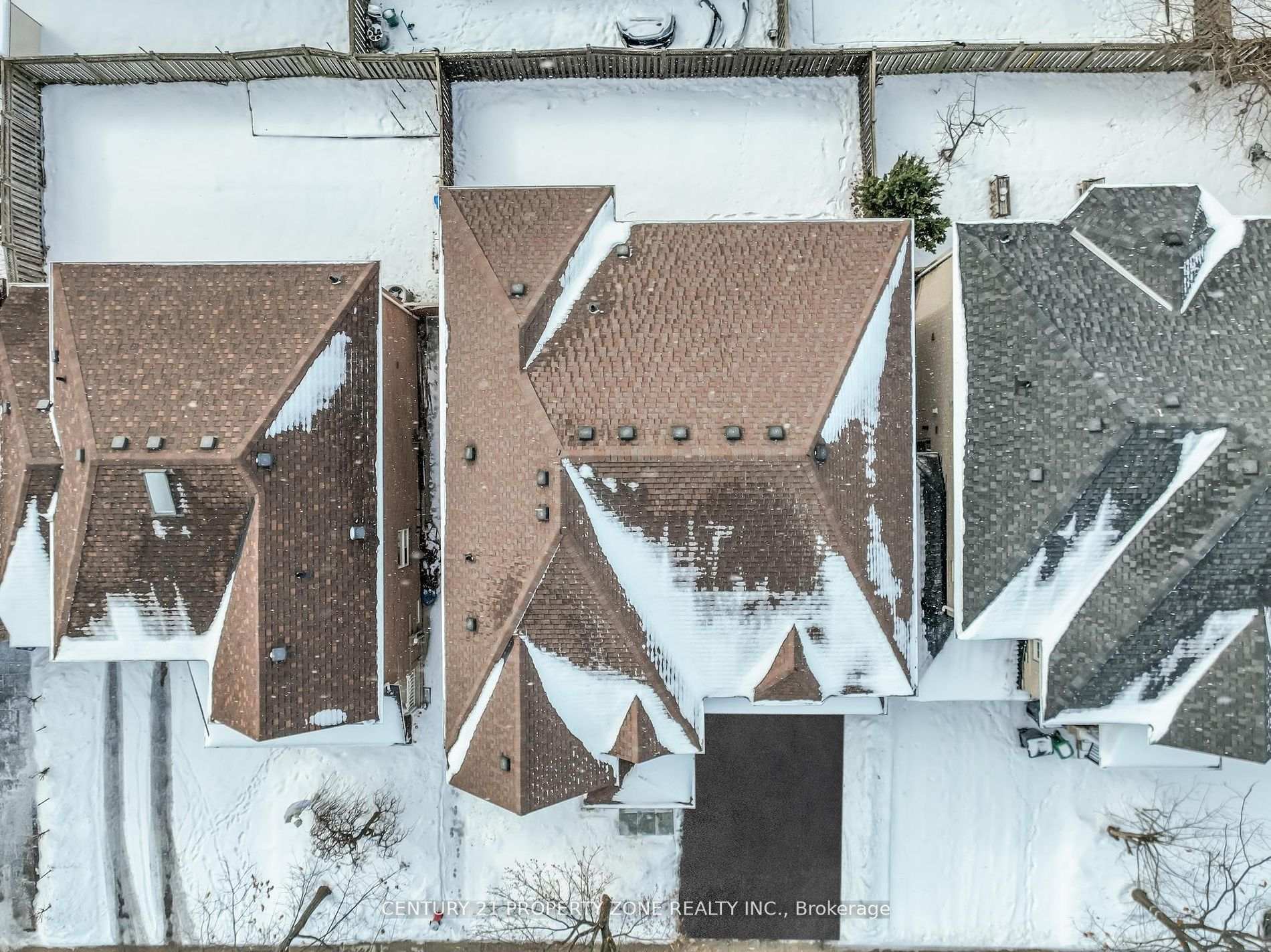 Photo 49 of 82 Brisdale Drive, Brampton, Fletcher's Meadow — HOMEH