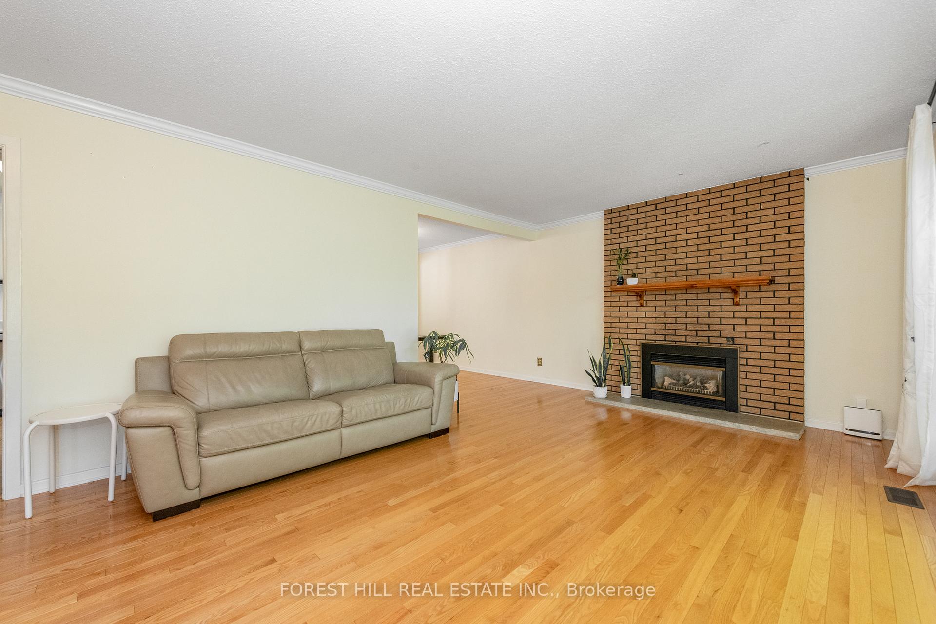 Photo 6 of 12 Porter Street, Ottawa, Stittsville (South) — HOMEH
