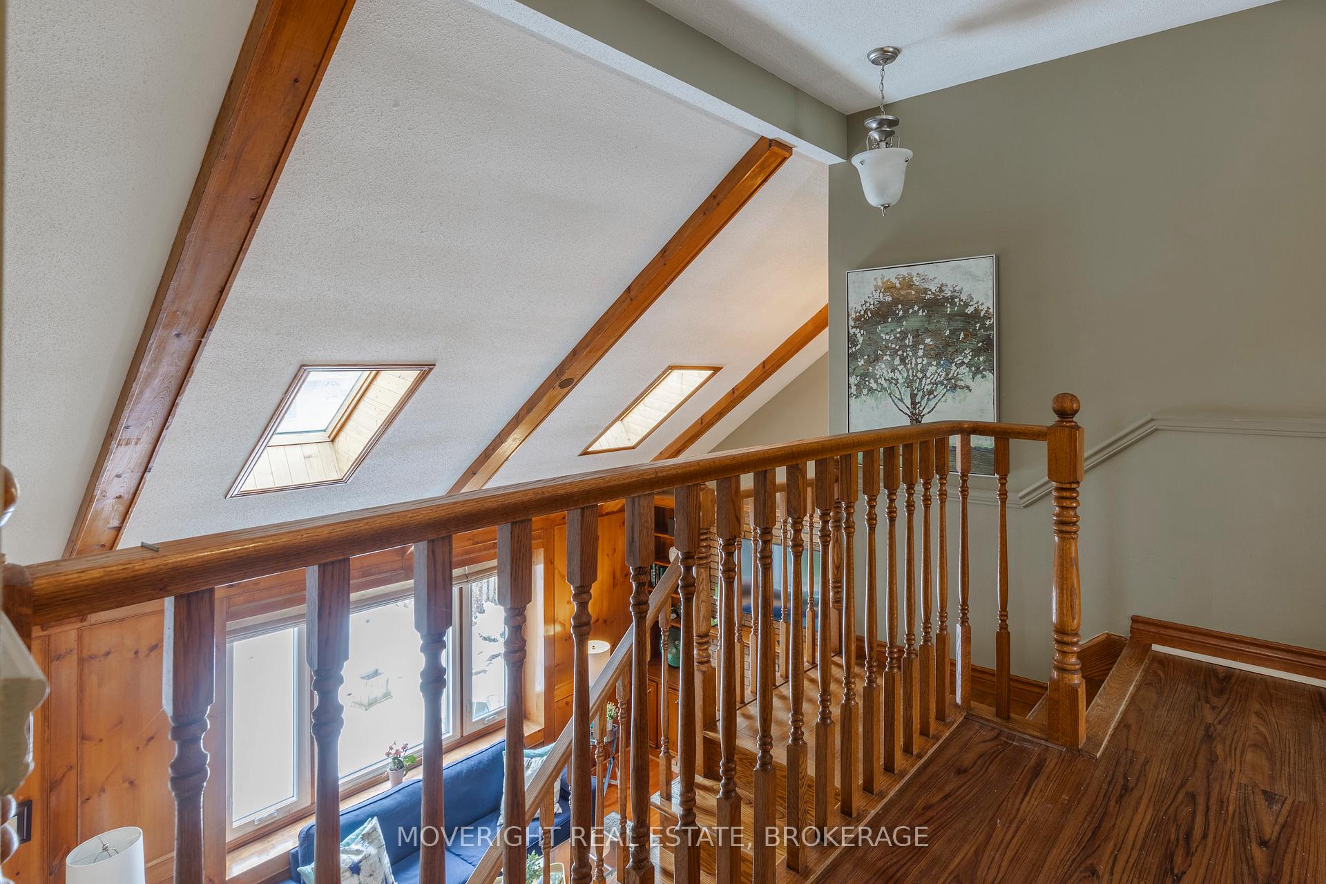 Photo 17 of 62 Templer Drive, Hamilton, Ancaster — HOMEH