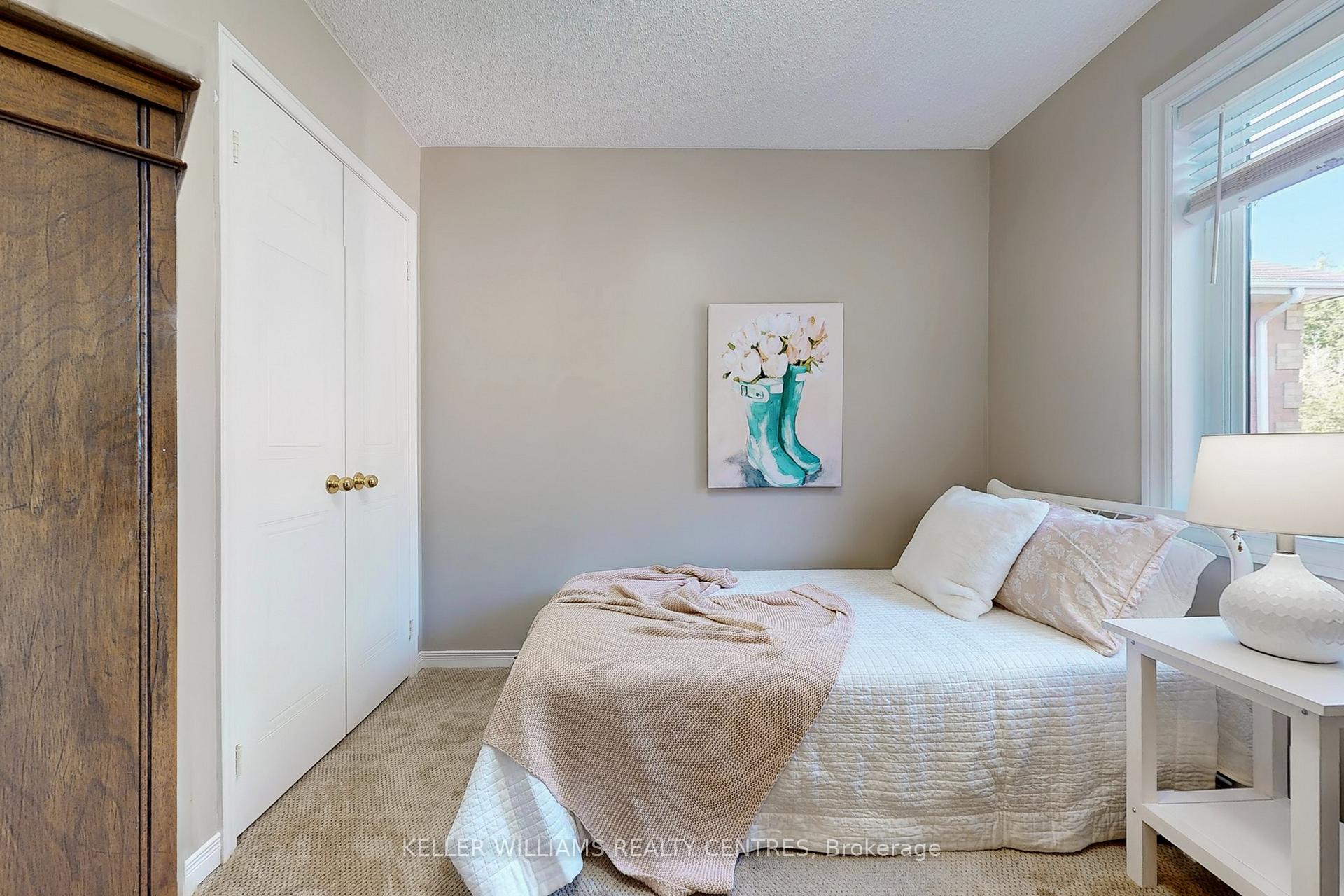 Photo 26 of 42 Covent Crescent, Aurora, Aurora Highlands — HOMEH