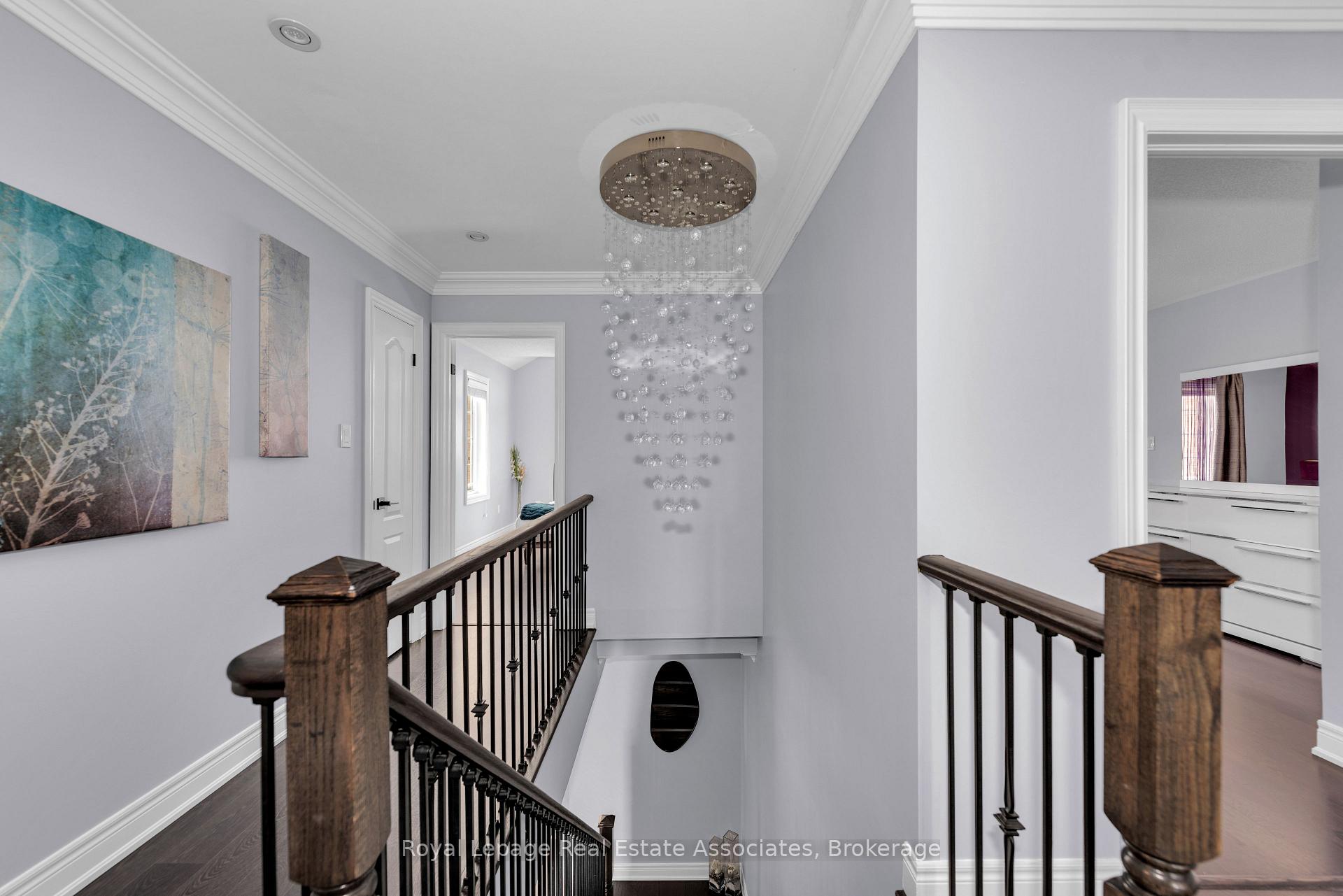 Photo 9 of 12 Seabrook Place, Brampton, Credit Valley — HOMEH