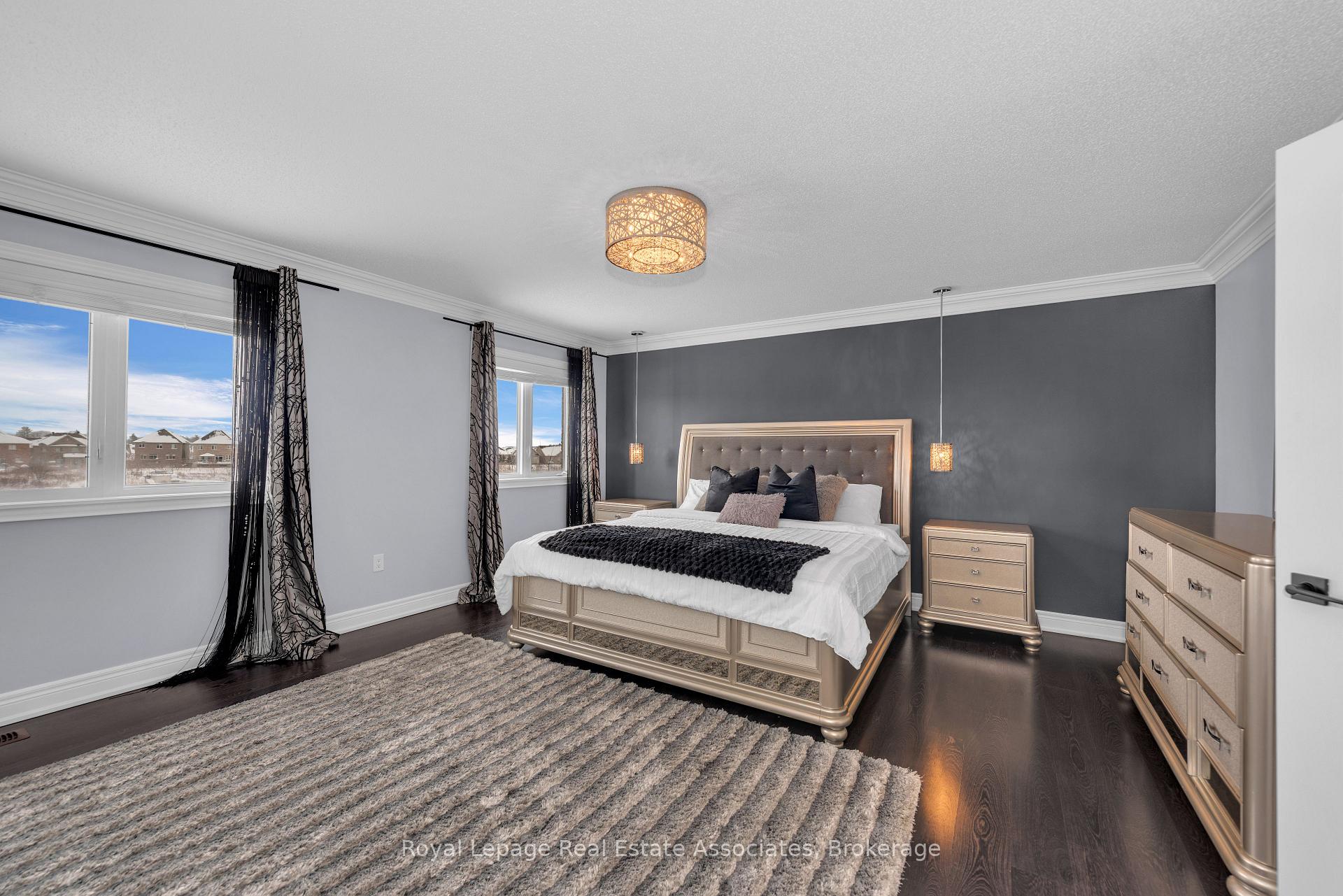 Photo 19 of 12 Seabrook Place, Brampton, Credit Valley — HOMEH